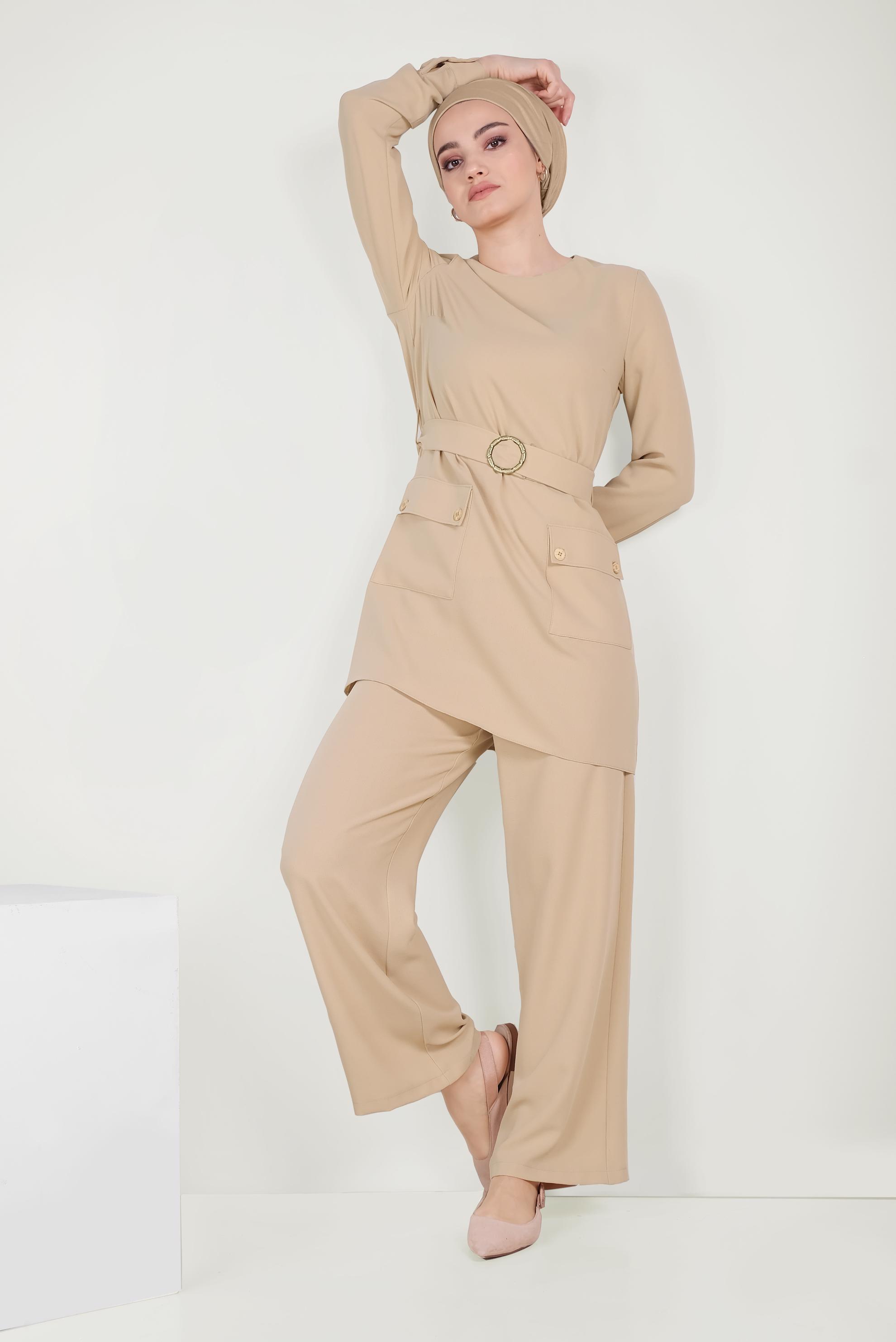Tesettür giyim BEJ KEMERLİ CEPLİ KREP TAKIM 40648