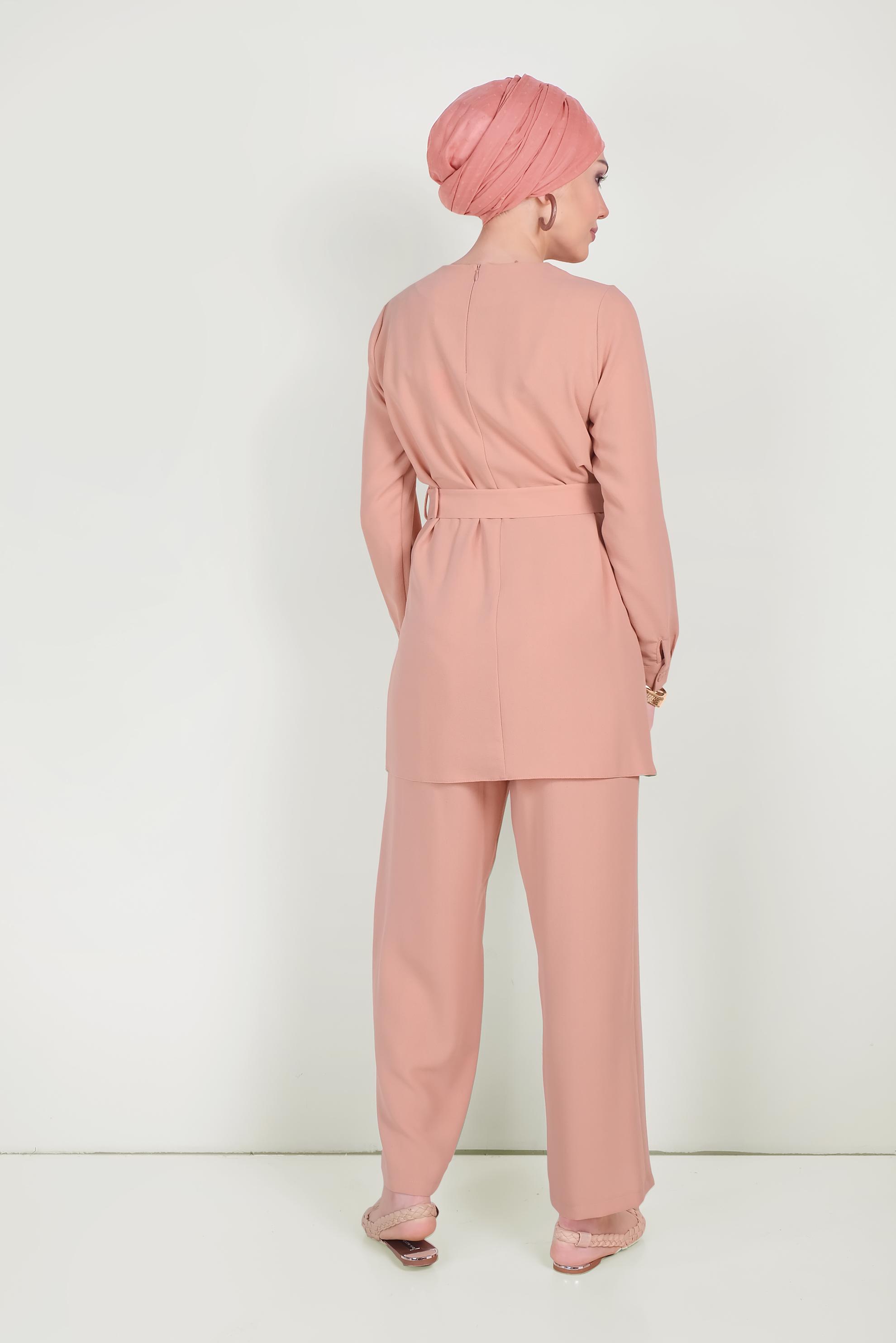 Tesettür giyim PUDRA KEMERLİ CEPLİ KREP TAKIM 40648