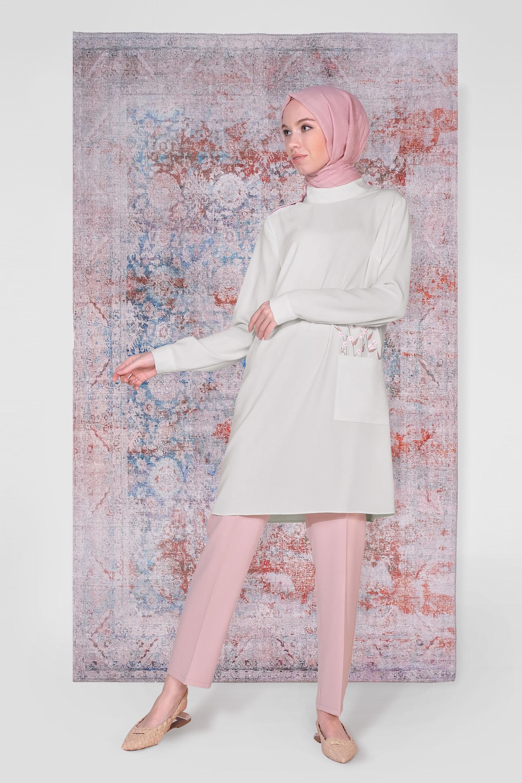 Tesettür giyim PUDRA ÇİÇEK İŞLEMELİ PANTOLONLU TAKIM 40668
