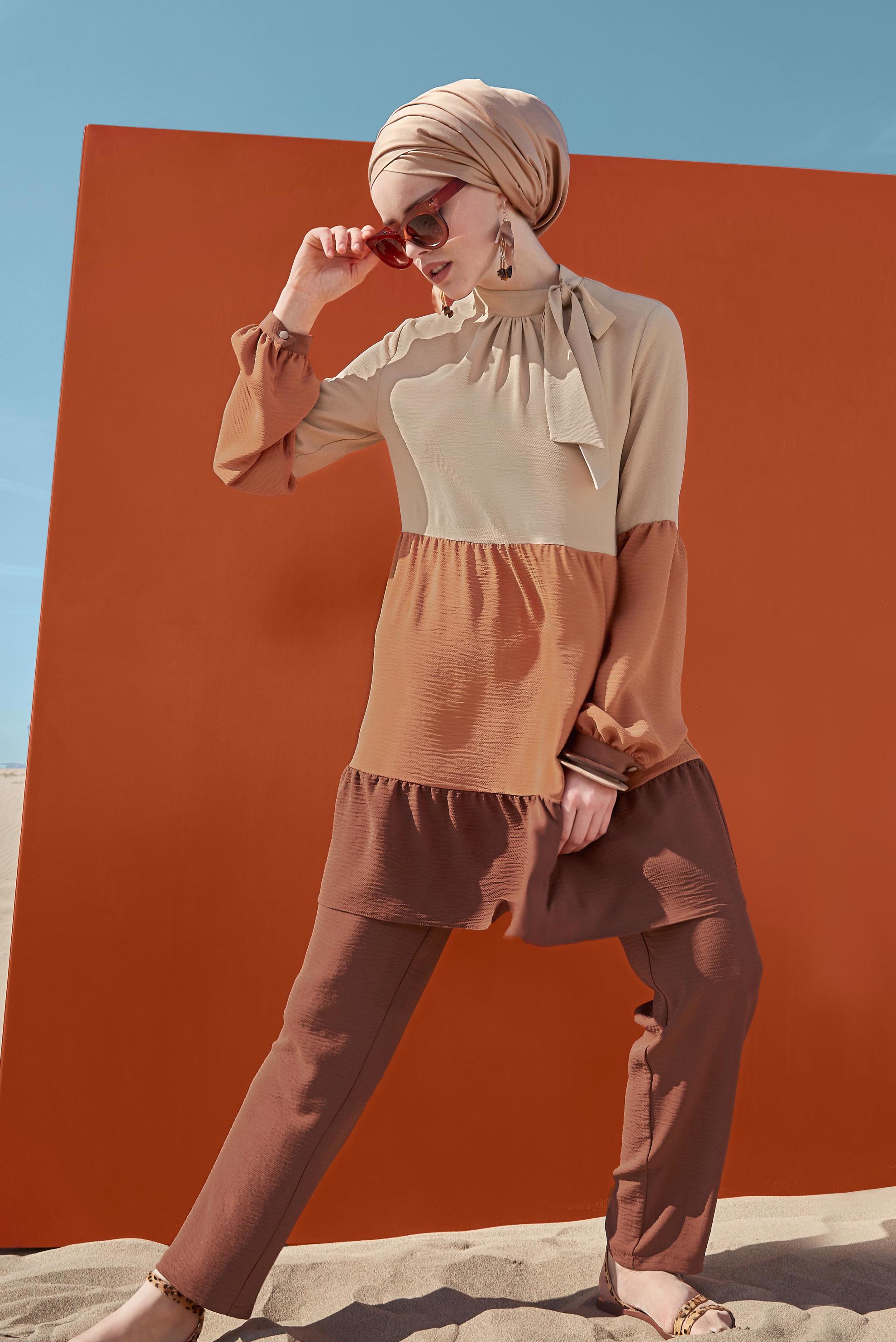 Tesettür giyim KAHVE BAĞLAMA DETAYLI RENK BLOKLU İKİLİ TAKIM 40669