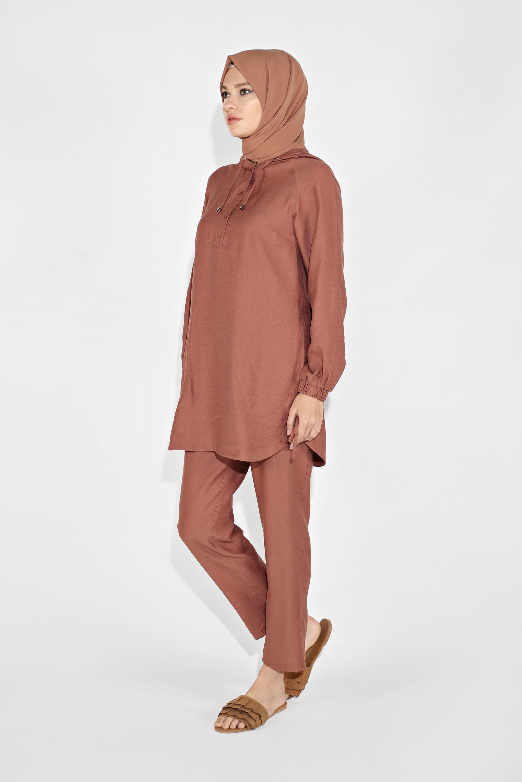 Tesettür giyim KAHVE BAĞCIKLI KAPÜŞONLU PANTOLON TAKIM 40694
