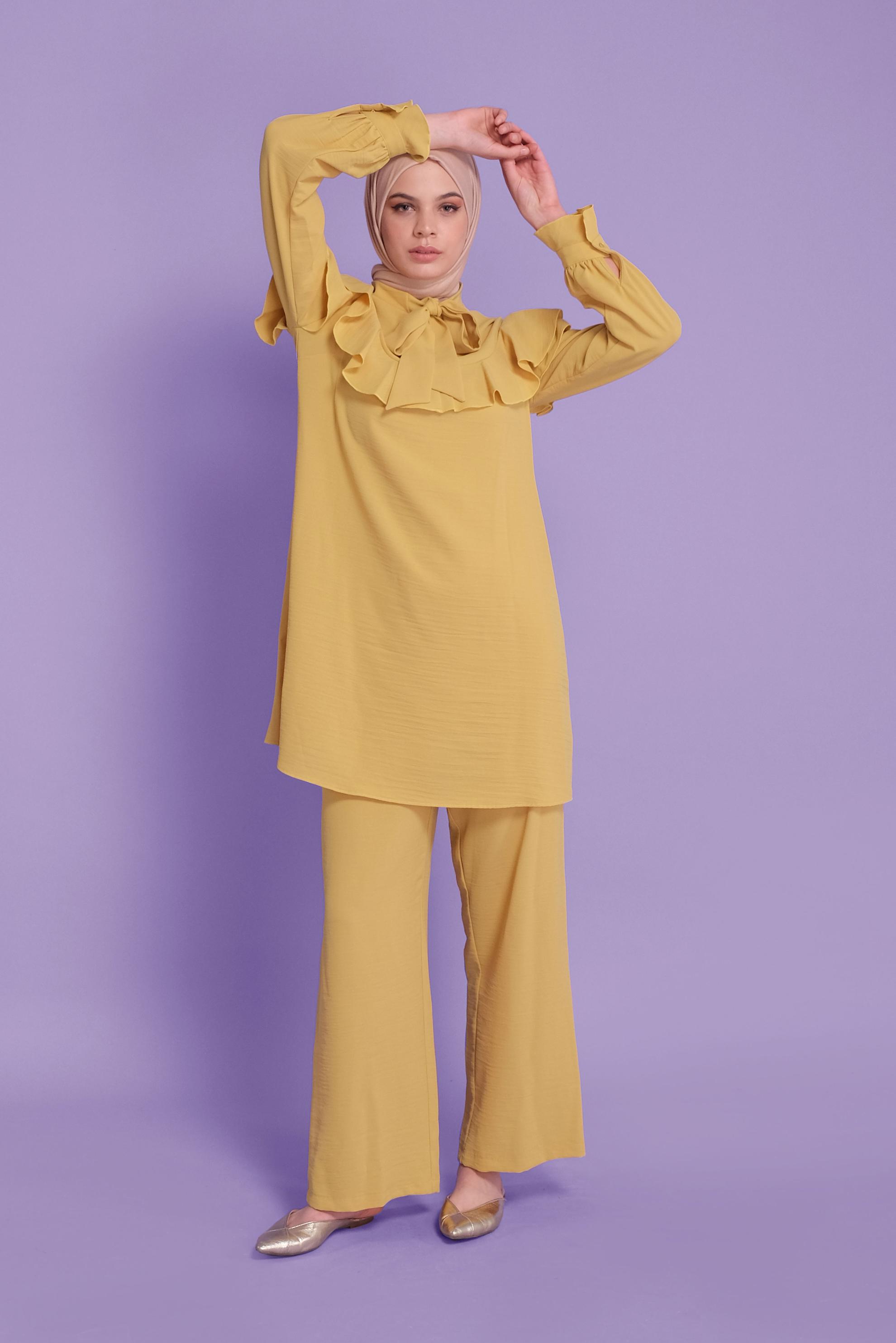Tesettür giyim SARI VOLANLI İKİLİ PANTOLONLU TAKIM 40806	