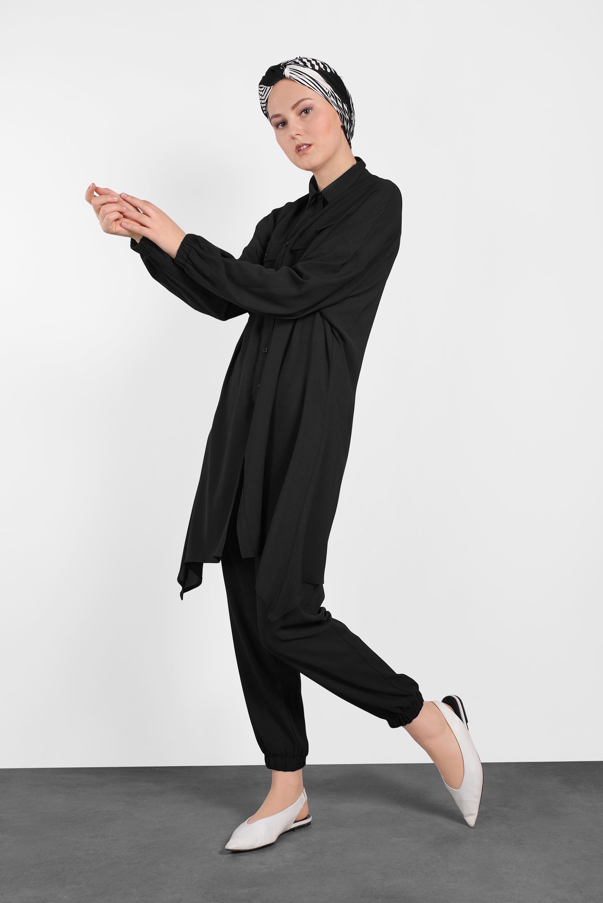 Tesettür giyim SİYAH PAÇALARI LASTİKLİ ASİMETRİK KESİM PANTOLONLU TAKIM 4320