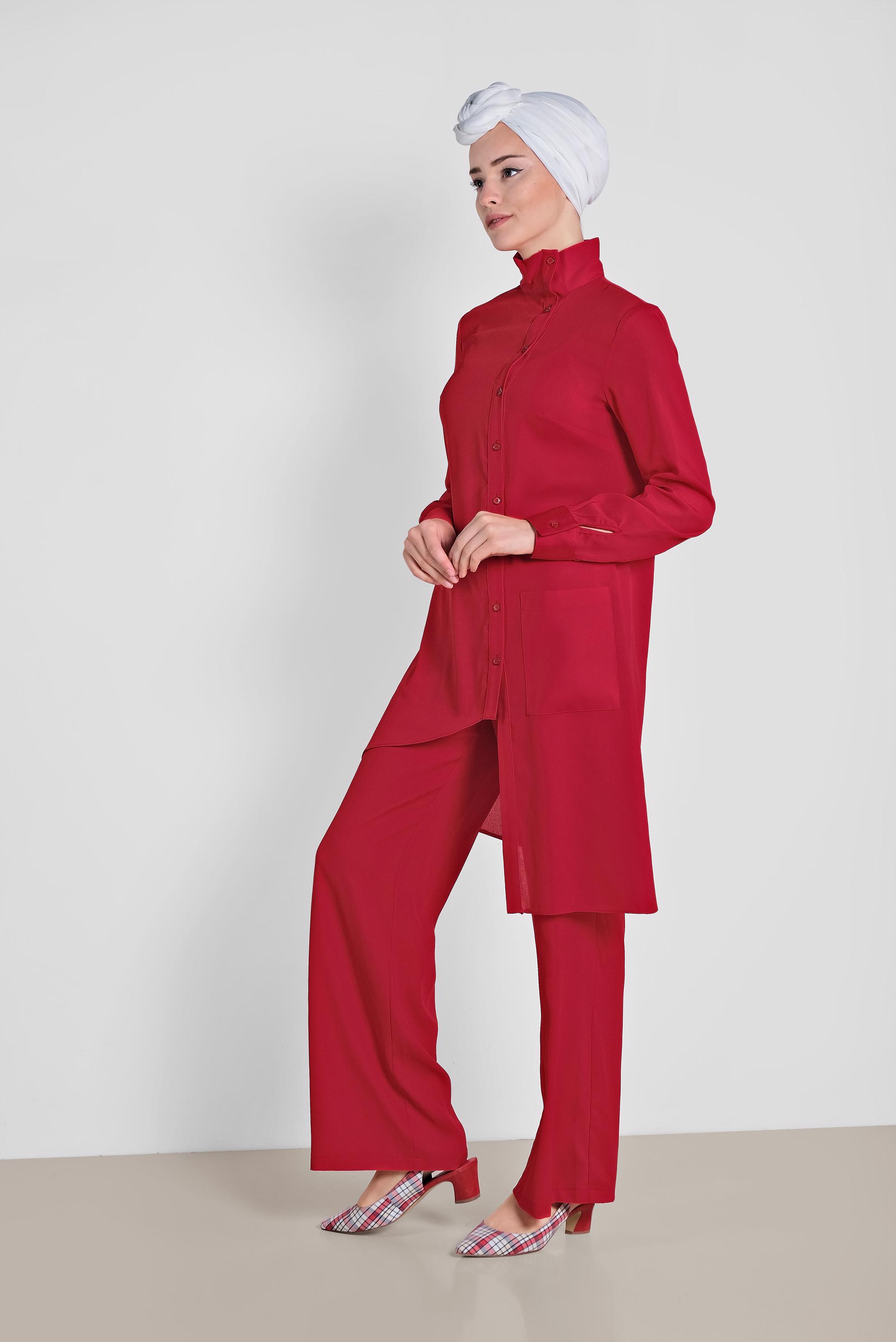 Tesettür giyim KIRMIZI DÜĞMELİ ASİMETRİK KESİM PANTOLONLU TAKIM 4327