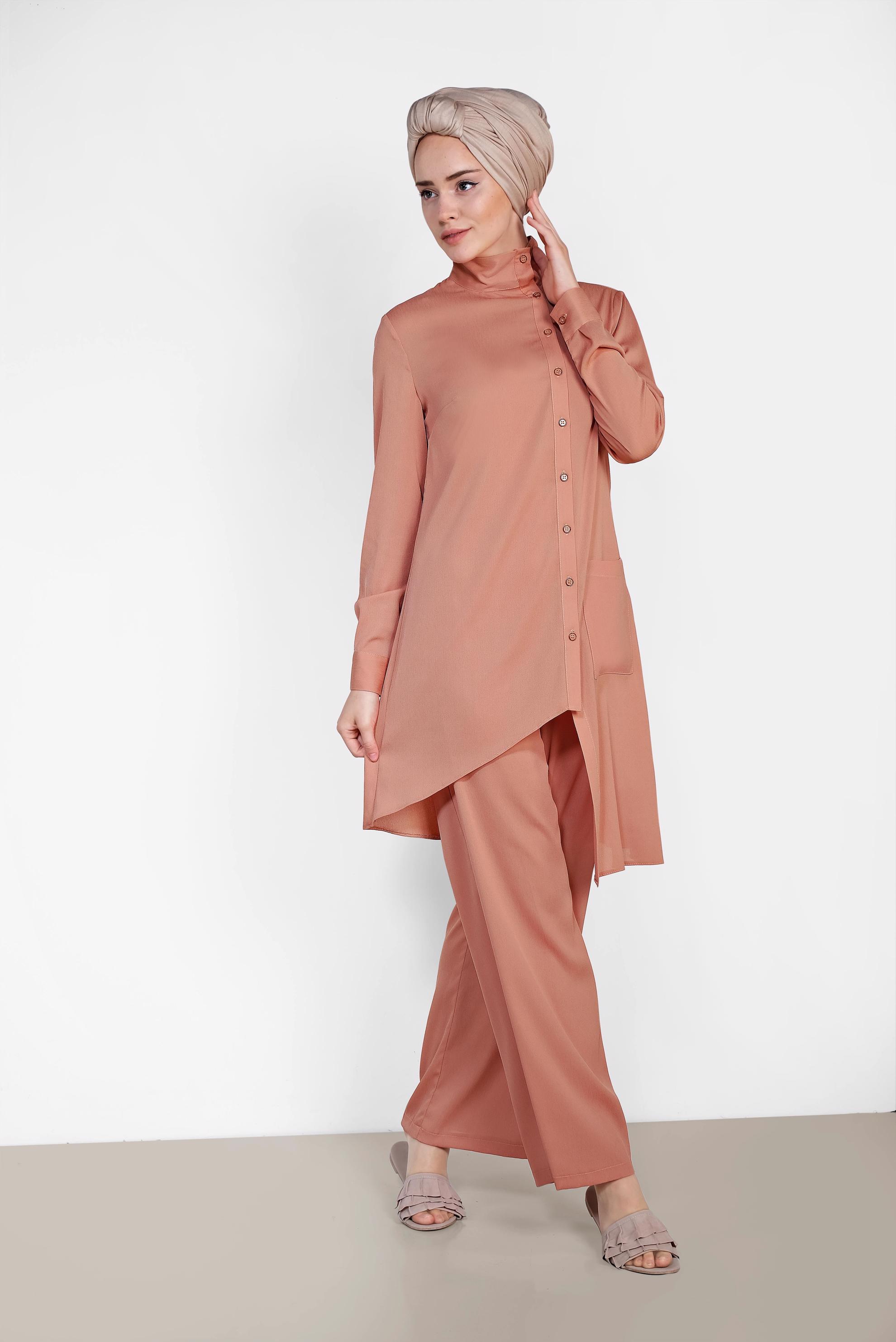 Tesettür giyim KAHVE DÜĞMELİ ASİMETRİK KESİM PANTOLONLU TAKIM 4327