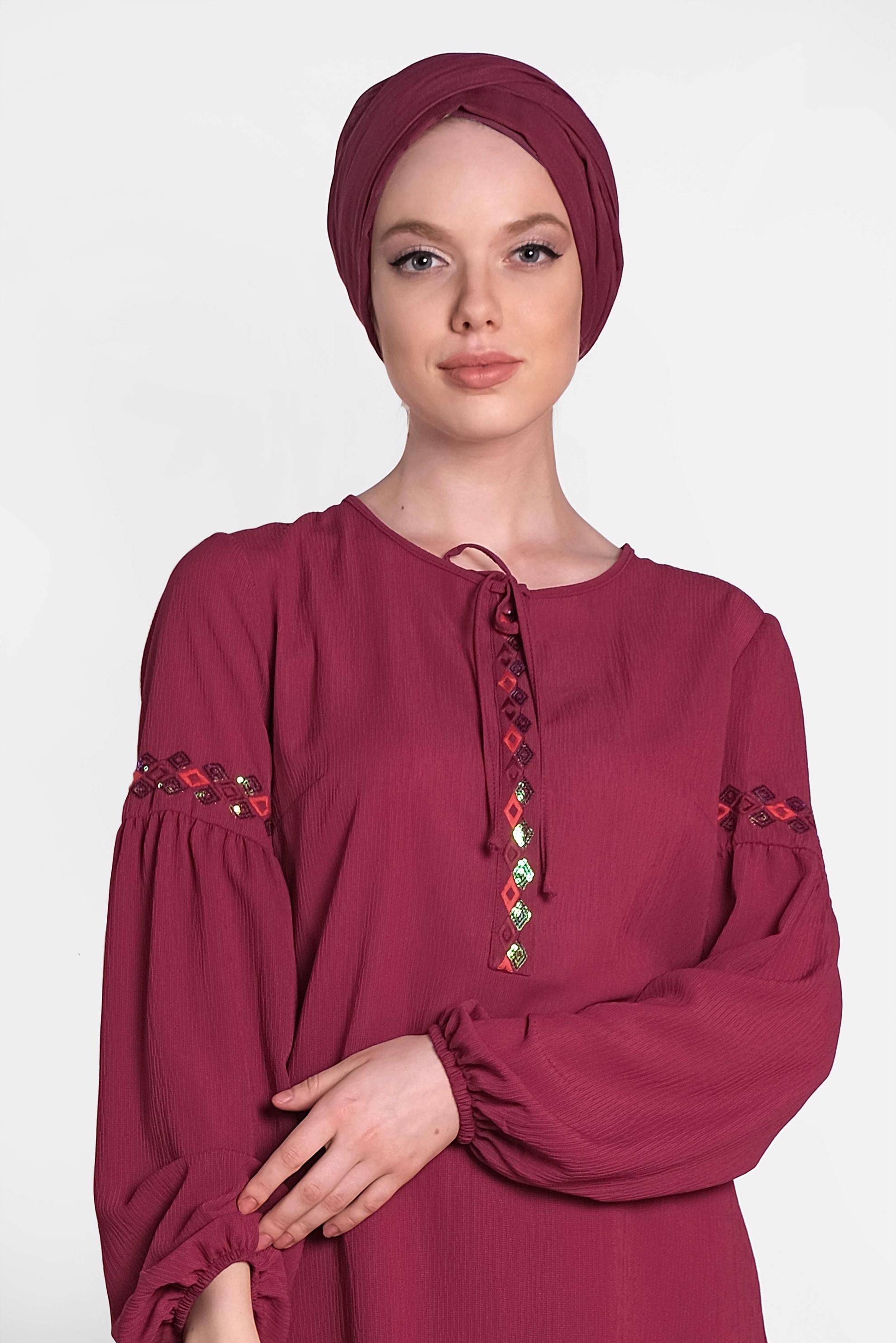 Tesettür giyim BORDO NAKIŞLI İKİLİ PANTOLONLU TAKIM 4374