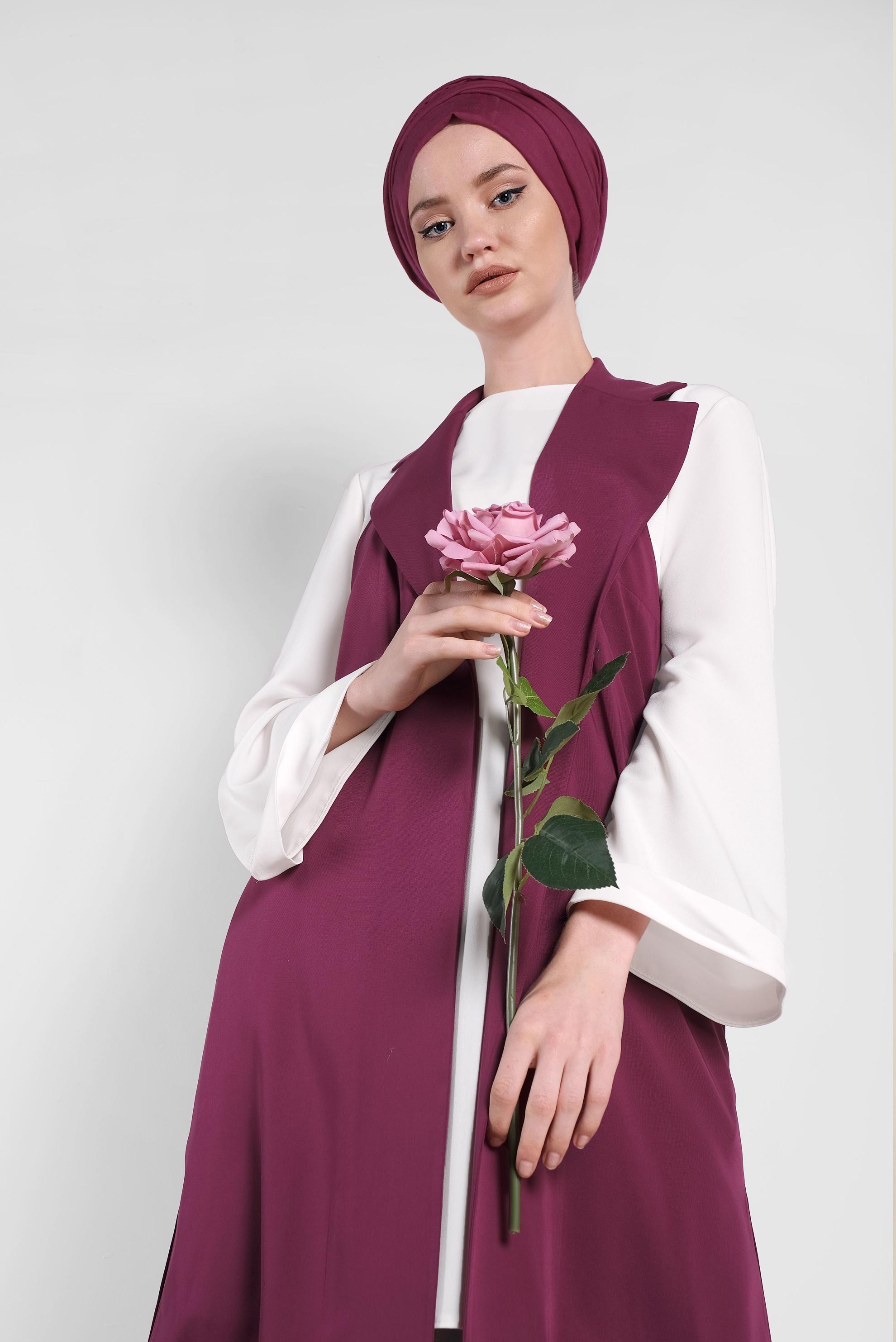 Tesettür giyim MÜRDÜM SIRT DETAYLI DÜĞMELİ İKİLİ PANTOLONLU TAKIM 4445