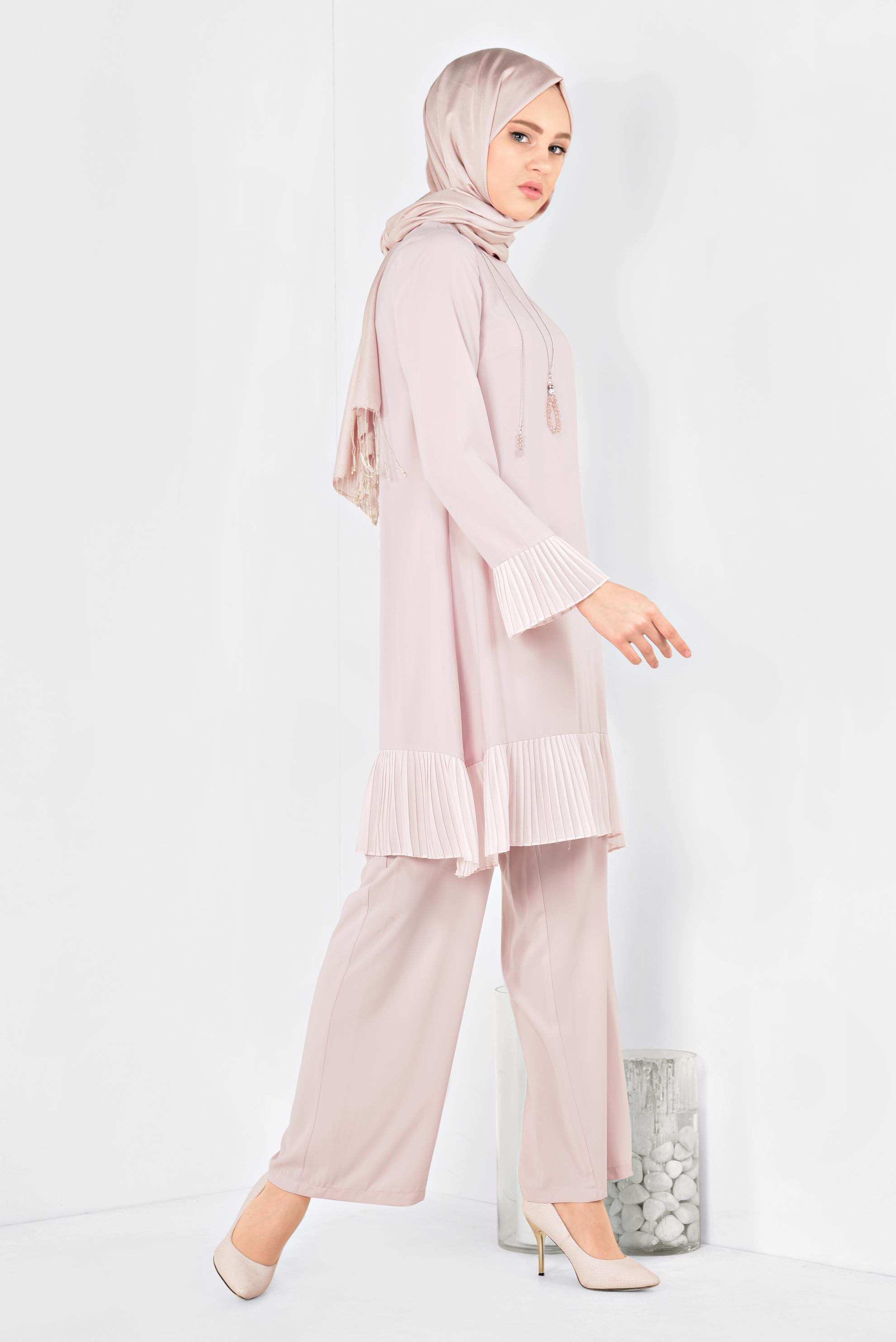 Tesettür giyim PUDRA PİLİSE DETAYLI İKİLİ PANTOLONLU TAKIM 4920