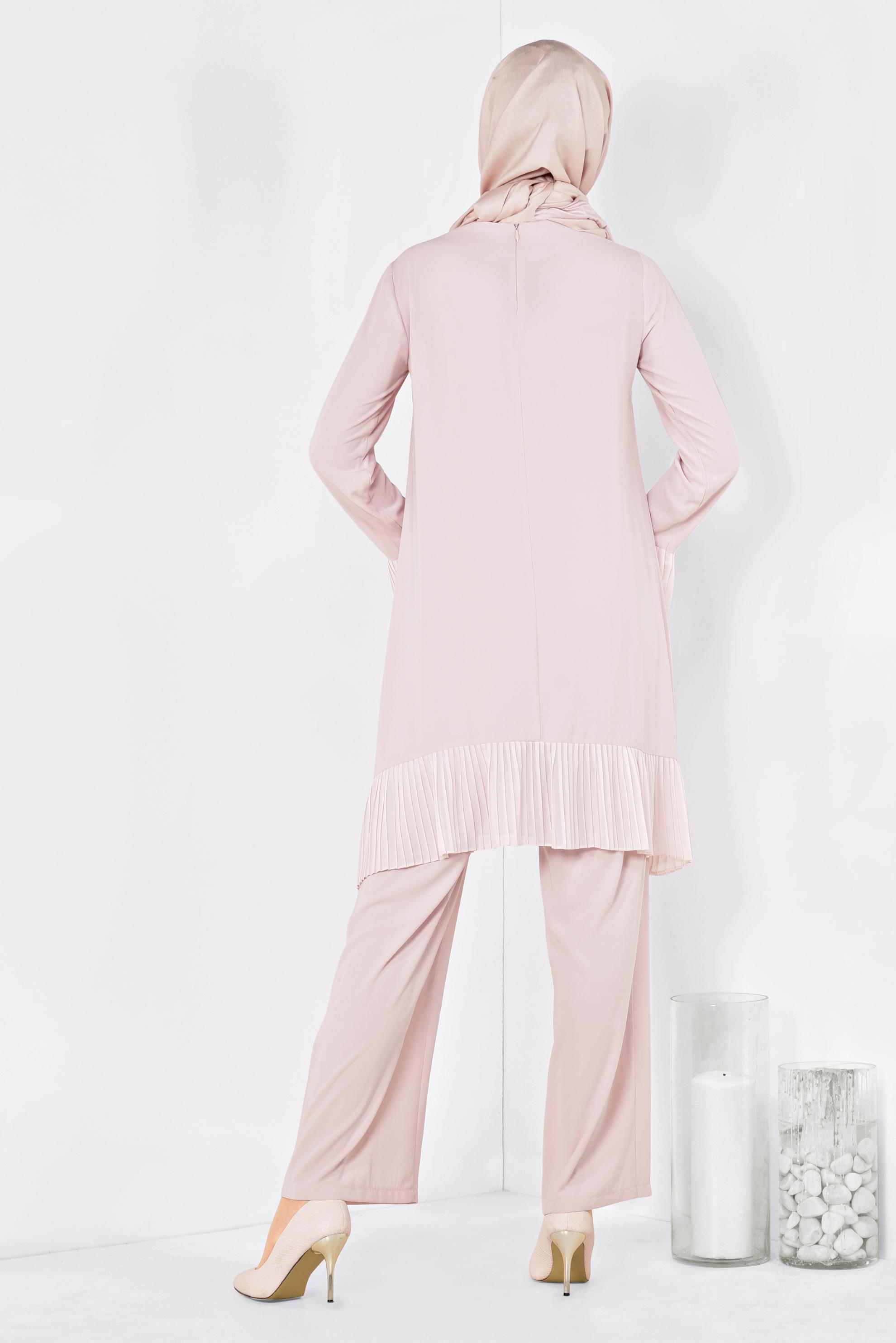 Tesettür giyim PUDRA PİLİSE DETAYLI İKİLİ PANTOLONLU TAKIM 4920