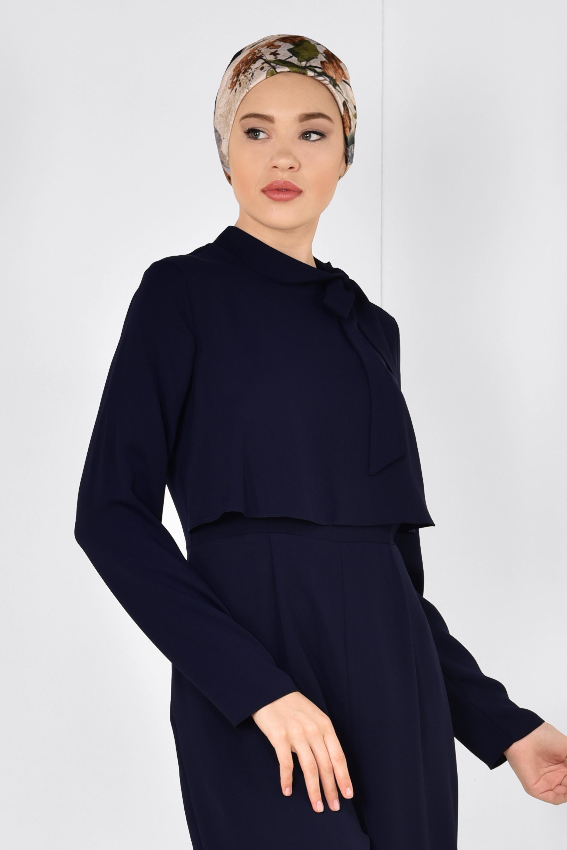 Tesettür giyim LACİVERT YAKASI FULAR DETAYLI TULUM 4260
