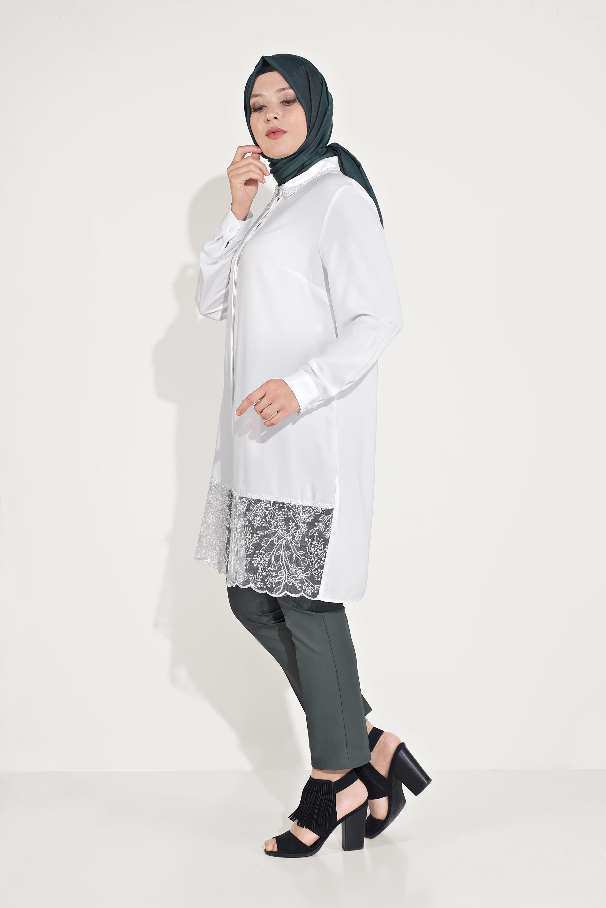 Hijab clothing WHITE HIDDEN BUTTONED LACY TUNIC 20049 