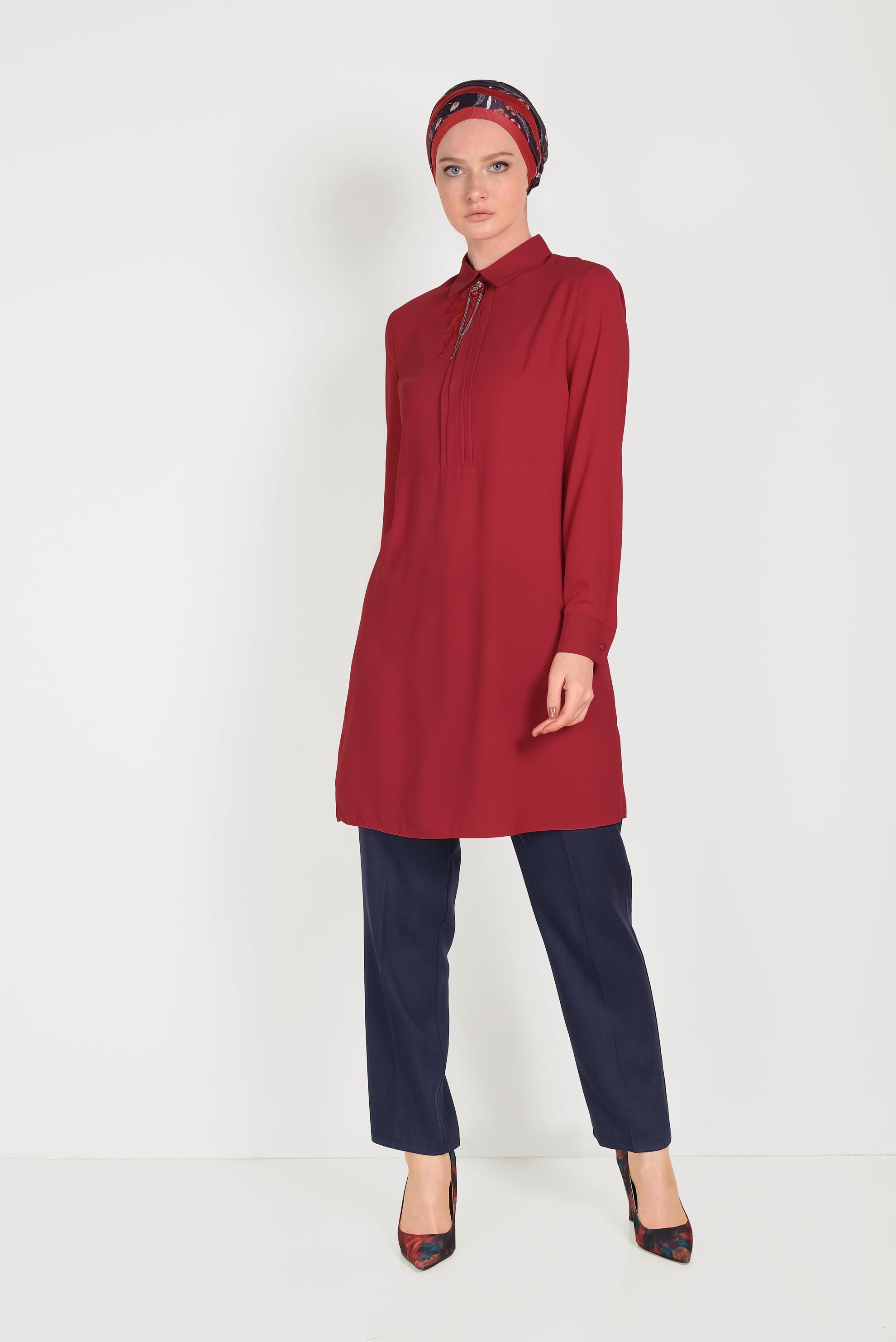 Tesettür giyim KIRMIZI YAKA DETAYLI KLASİK TUNİK 40446