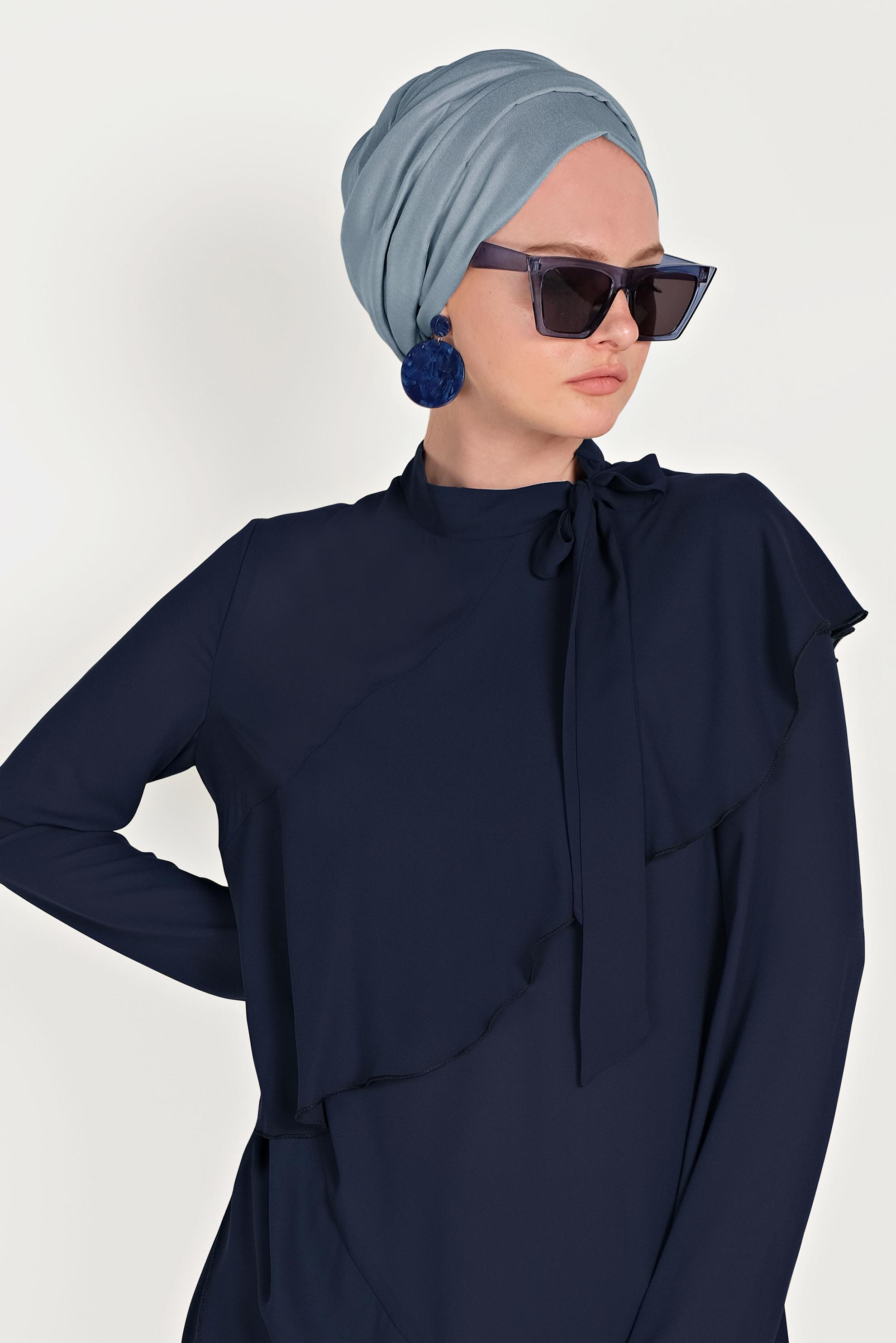 Tesettür giyim LACİVERT BOYUNDAN BAĞLAMALI ASİMETRİK TUNİK 40447