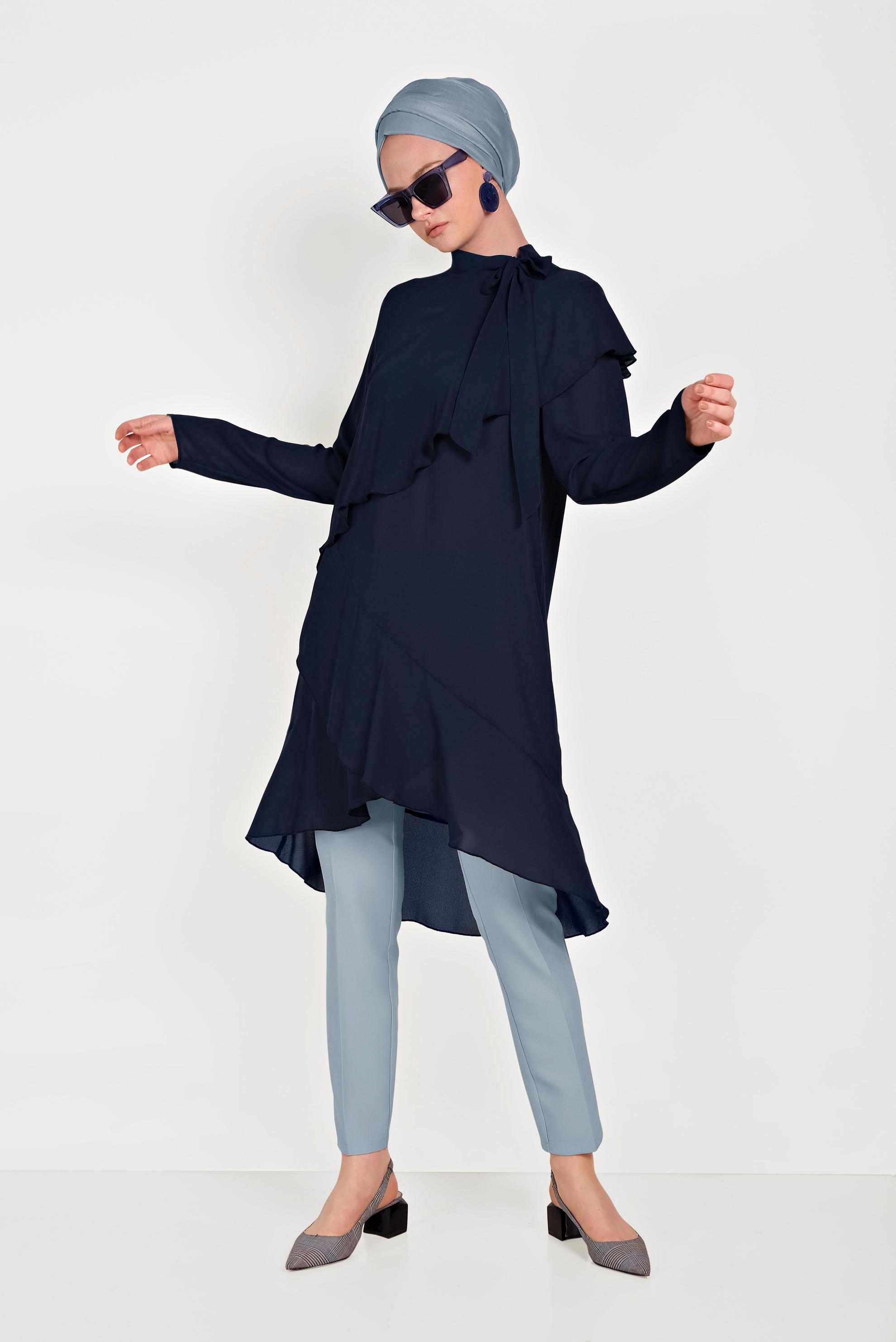 Tesettür giyim LACİVERT BOYUNDAN BAĞLAMALI ASİMETRİK TUNİK 40447