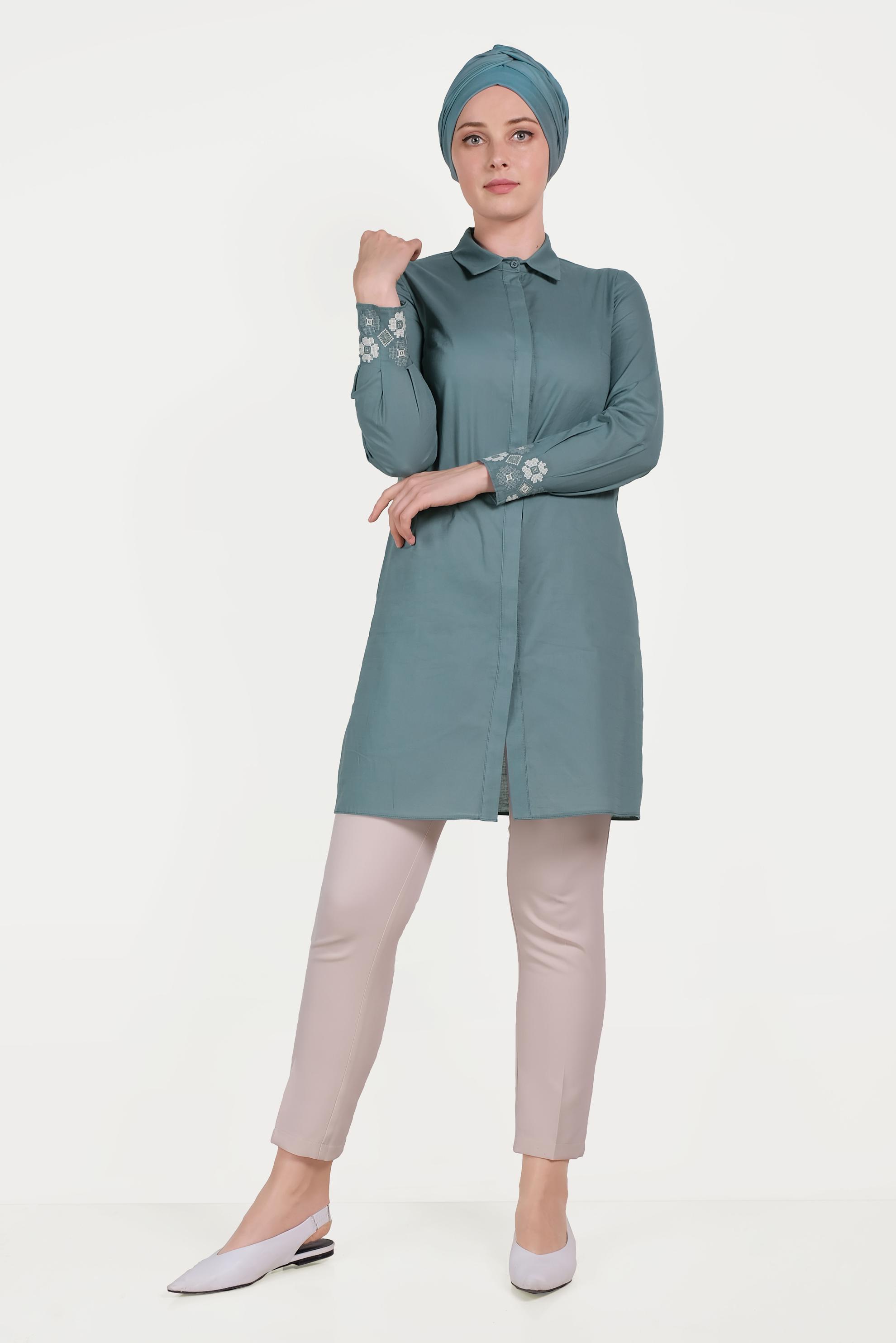 Tesettür giyim MAVİ PAMUKLU NAKIŞLI TUNİK 40449