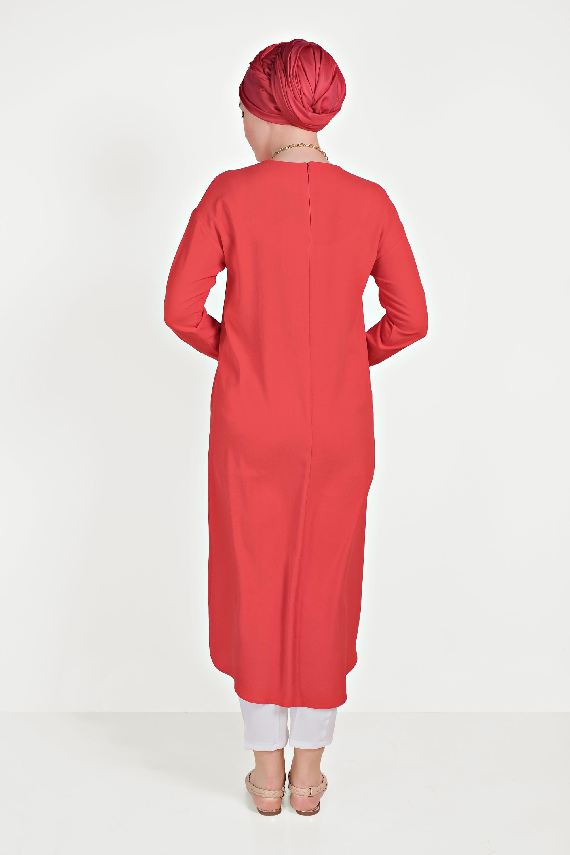 Tesettür giyim KIRMIZI ASİMETRİK KESİM FERMUARLI TUNİK 40470