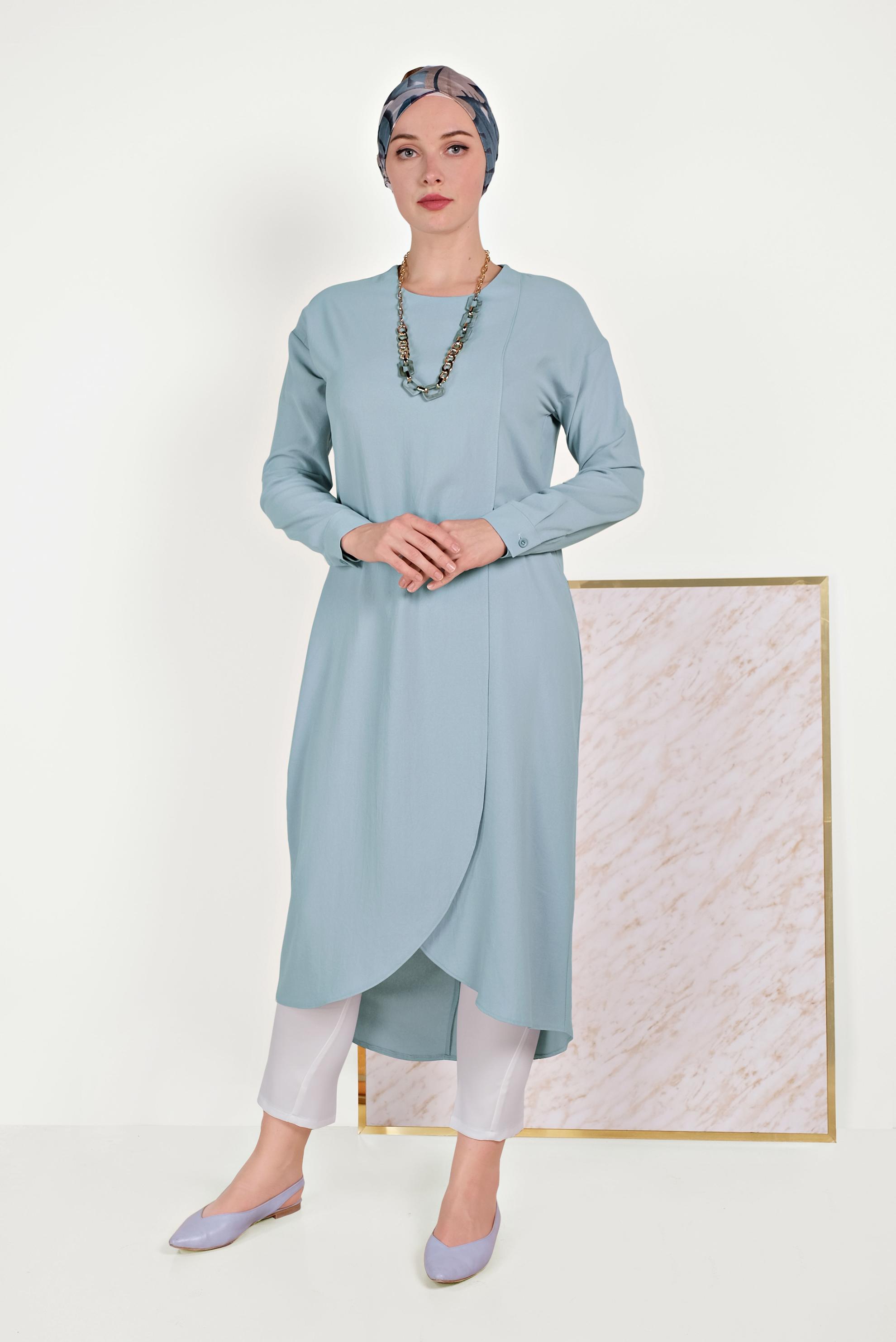 Tesettür giyim MAVİ ASİMETRİK KESİM FERMUARLI TUNİK 40470