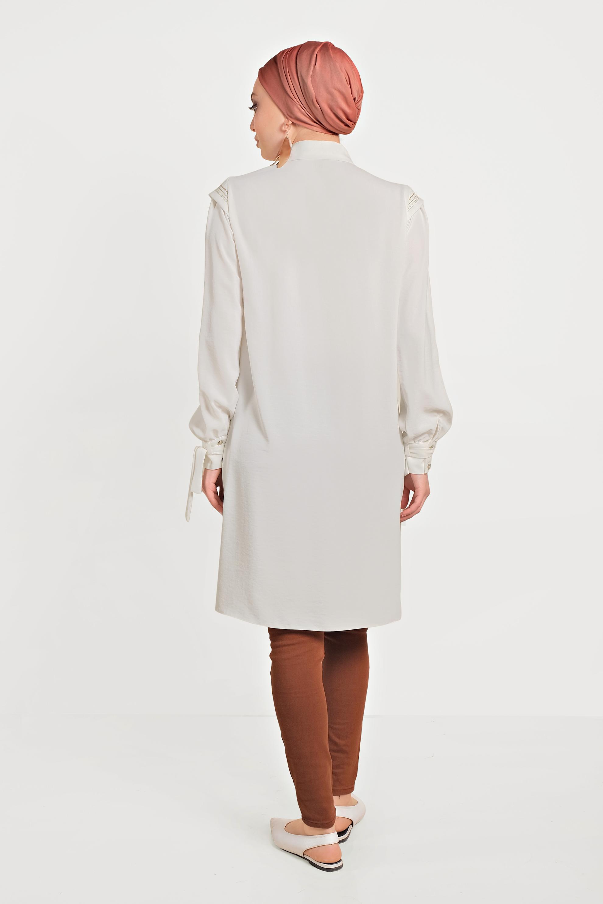 Tesettür giyim BEYAZ NAKIŞ İŞLEMELİ TUNİK 40473