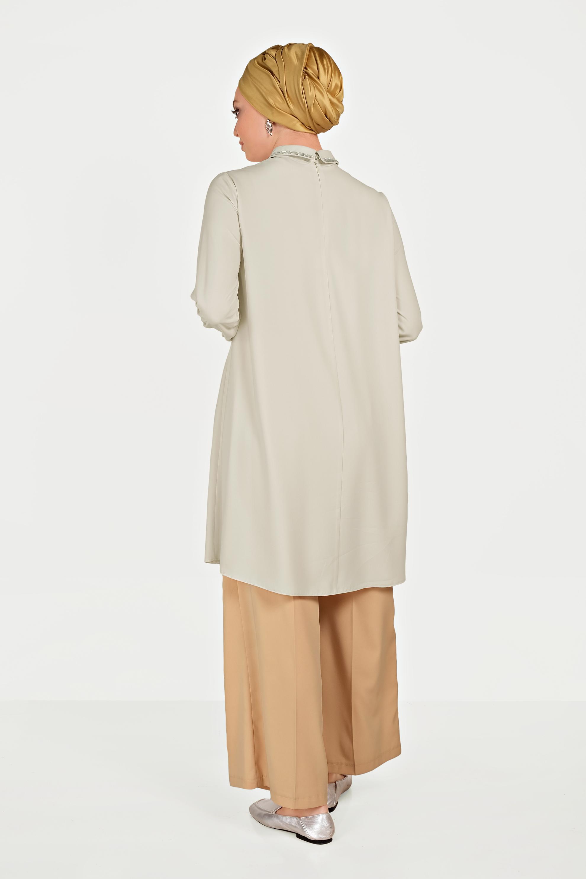 Tesettür giyim BEJ GÜMÜŞ DETAYLI TUNİK 40475