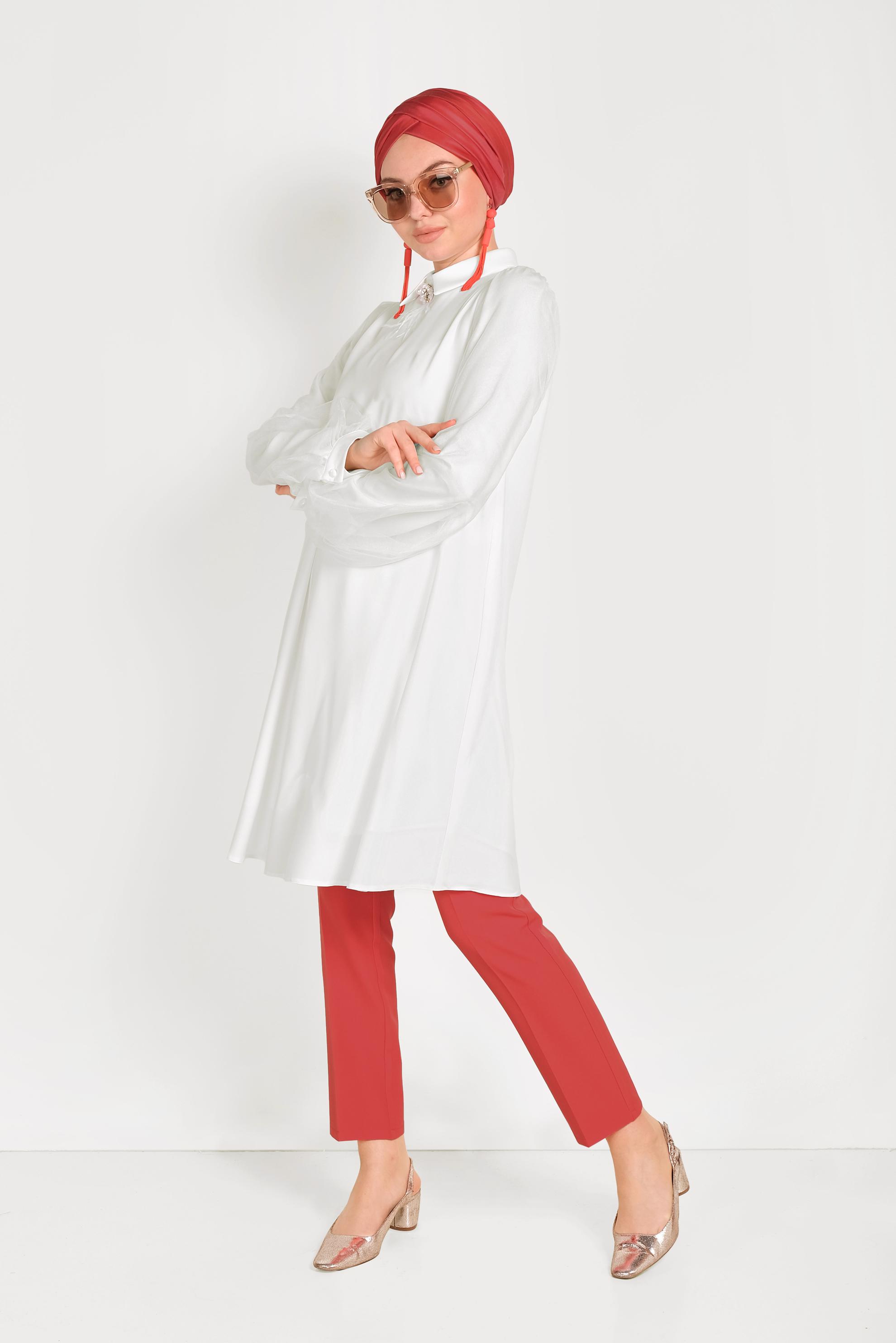 Tesettür giyim BEYAZ KOLLARI TÜL DETAYLI TUNİK 40481