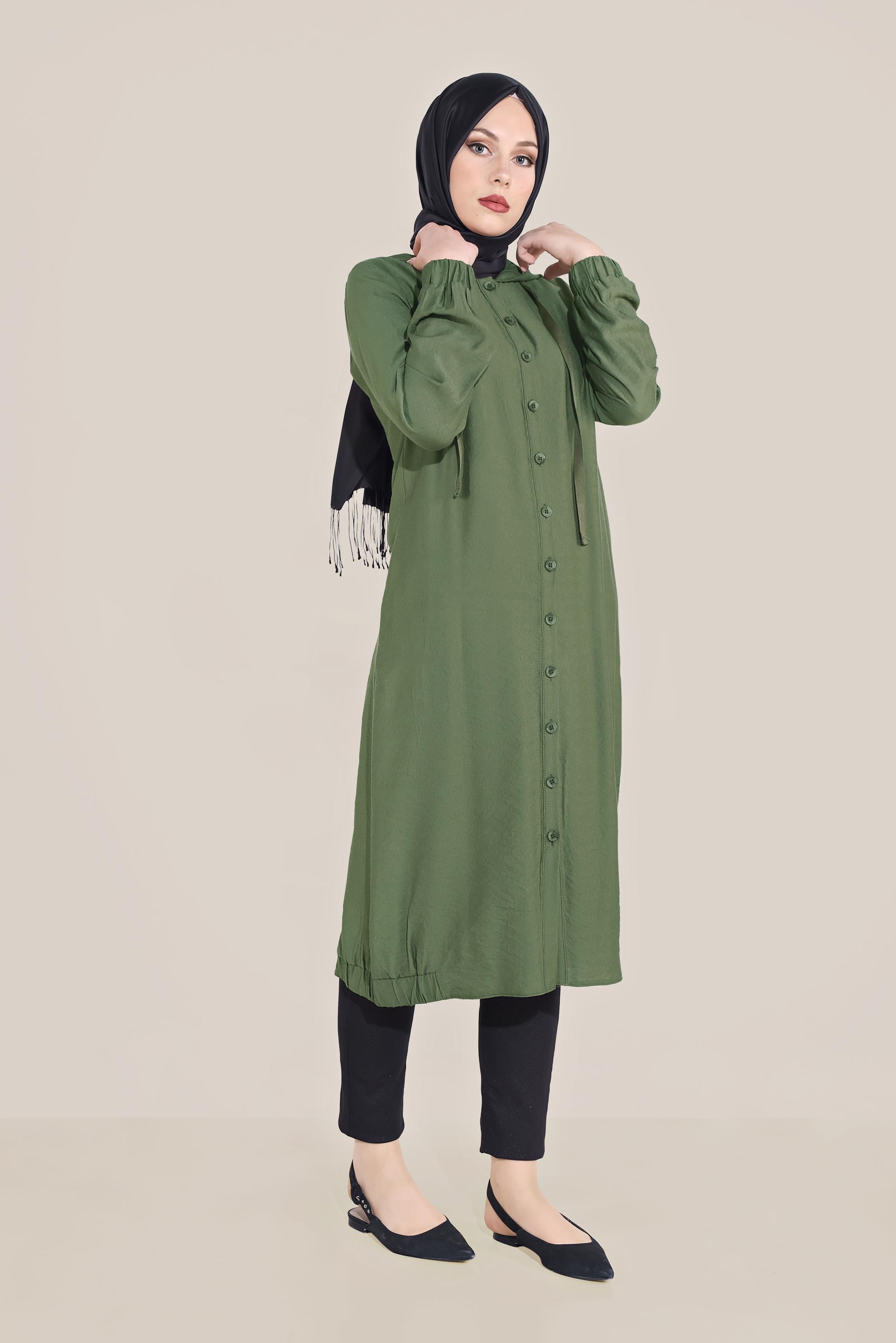 Tesettür giyim HAKİ BOYDAN DÜĞMELİ KAPÜŞONLU TUNİK   40482 