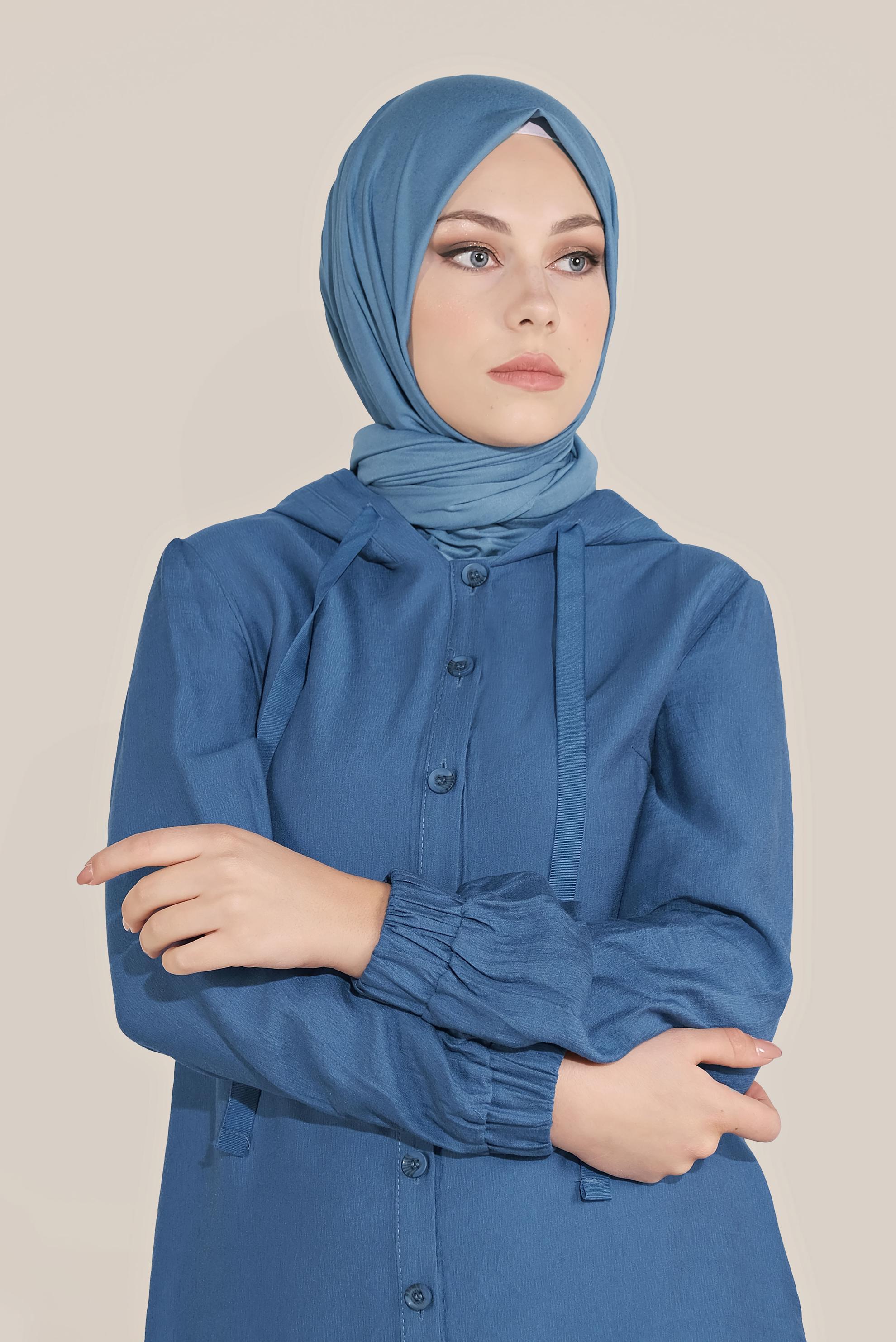 Tesettür giyim LACİVERT BOYDAN DÜĞMELİ KAPÜŞONLU TUNİK   40482 