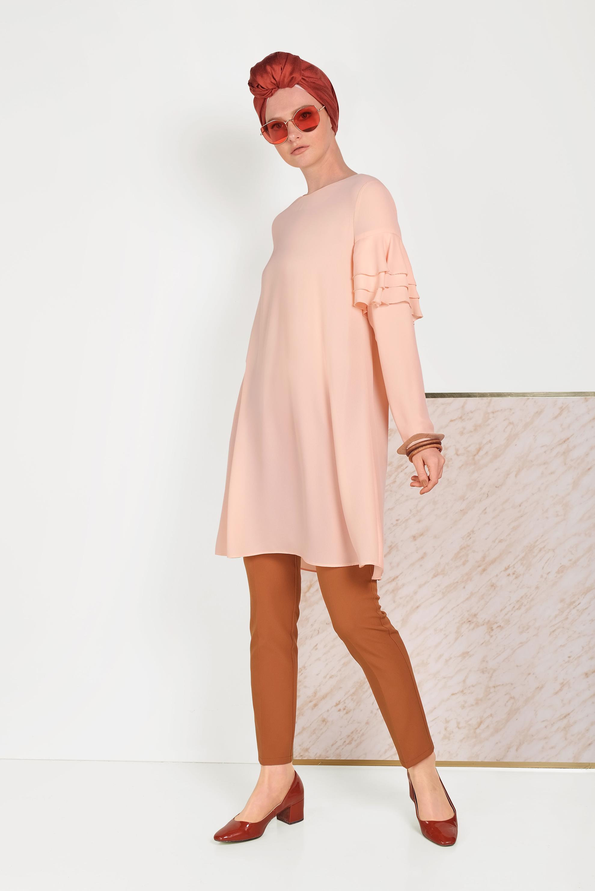 Tesettür giyim PUDRA KOLLARI FIRFIRLI TUNİK 40493