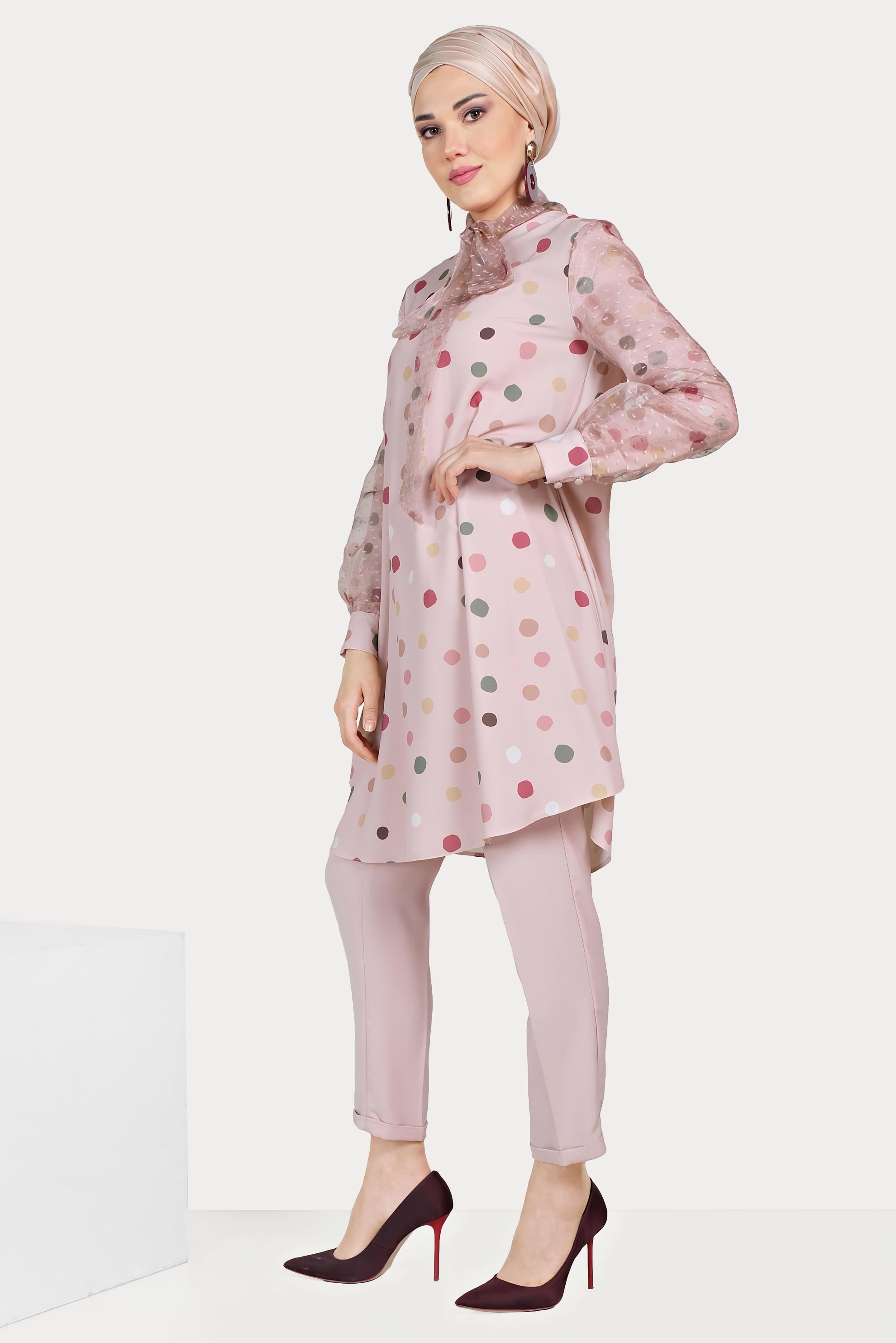 Tesettür giyim PUDRA TÜL DETAYLI PUANTİYELİ TUNİK 40503