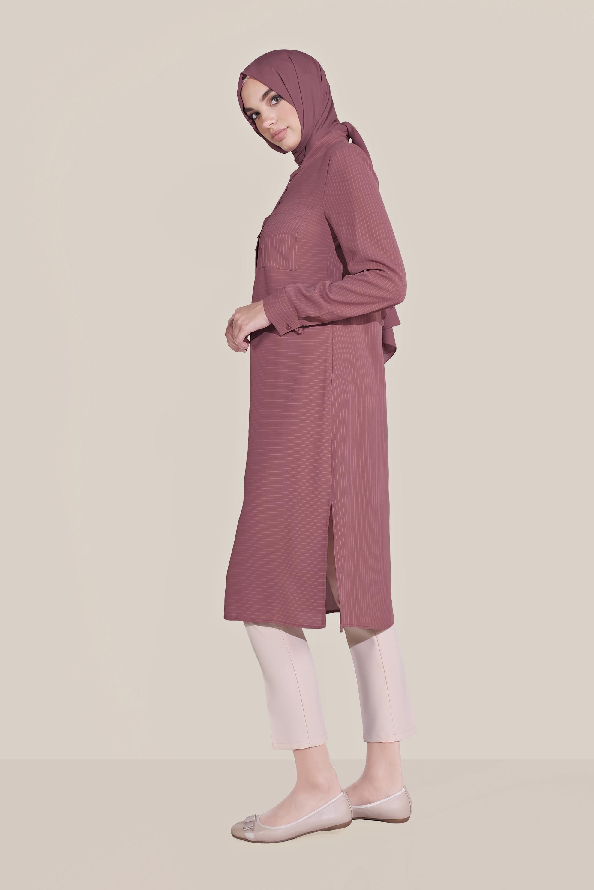 Tesettür giyim PEMBE DÜĞMELİ CEPLİ TUNİK 40515