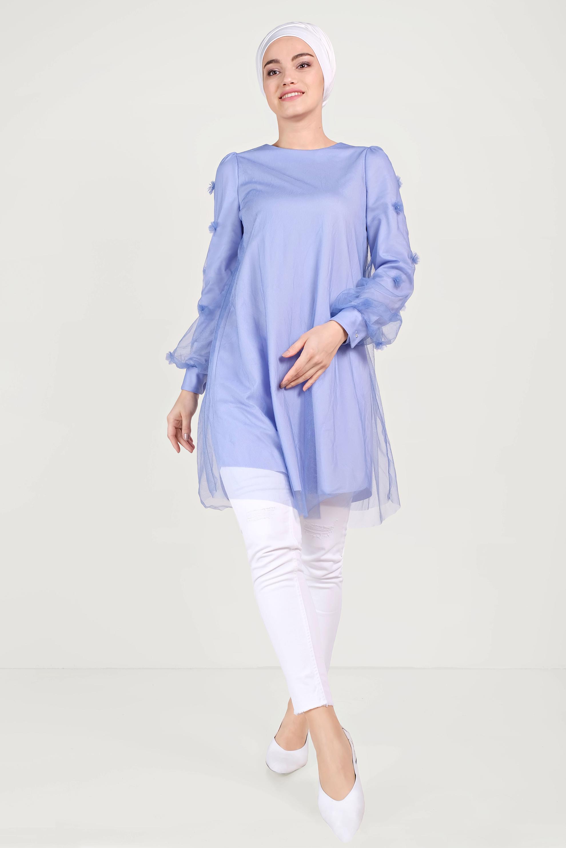 Tesettür giyim MAVİ ÜÇ BOYUTLU ÇİÇEK VE TÜL DETAYLI TUNİK 40519