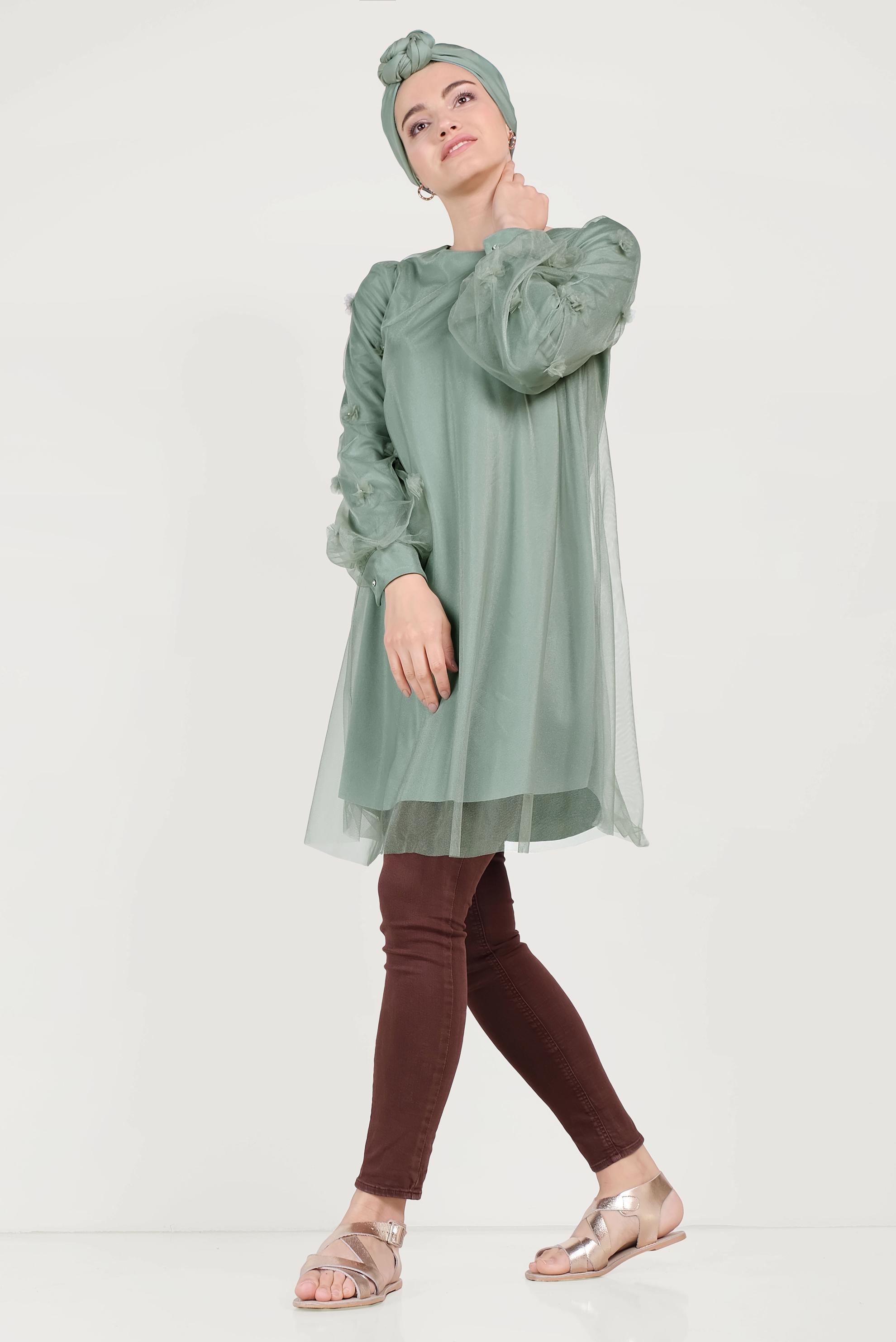 Tesettür giyim YEŞİL ÜÇ BOYUTLU ÇİÇEK VE TÜL DETAYLI TUNİK 40519