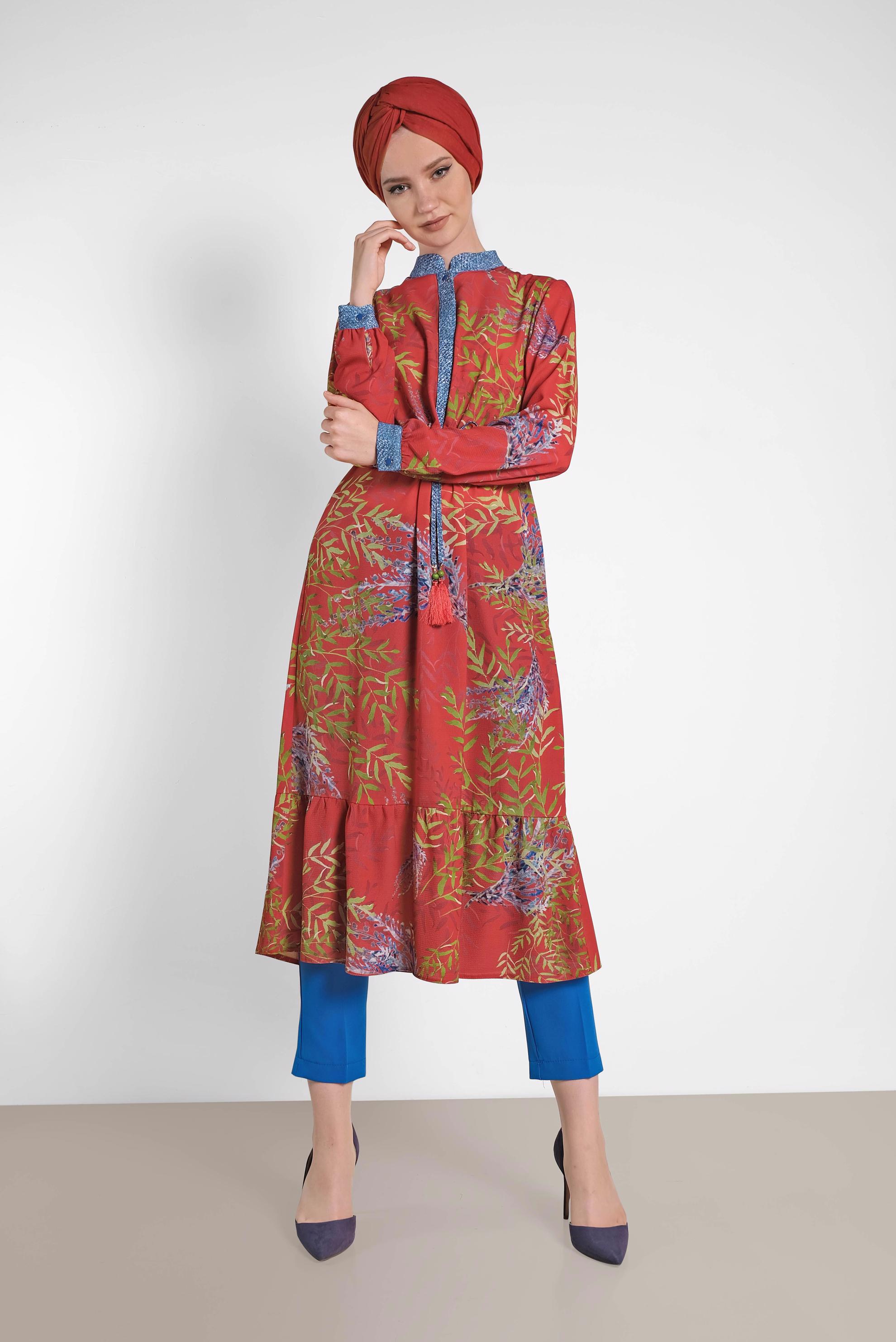 Tesettür giyim KIRMIZI BELİ BAĞCIKLI ÇİÇEK DESENLİ TUNİK 4052