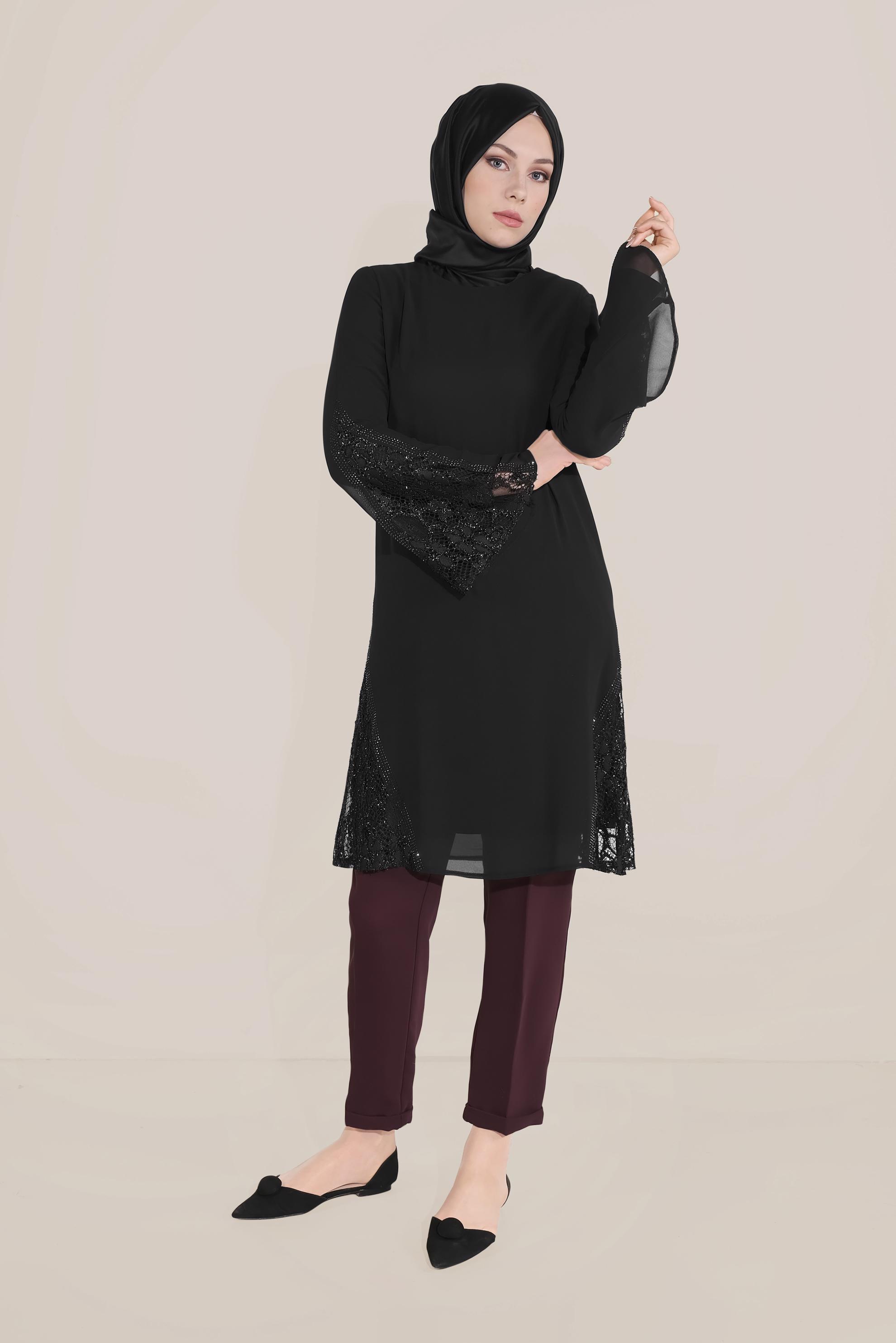 Tesettür giyim SİYAH TÜLLÜ TROMPET KOL ŞİFON TUNİK 40537