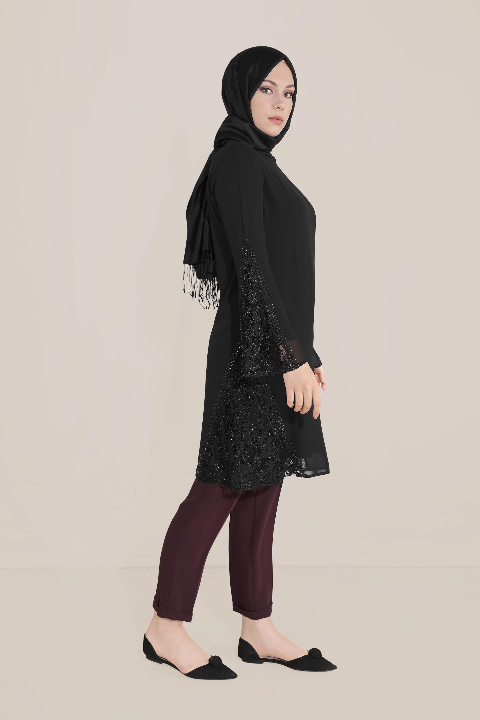 Tesettür giyim SİYAH TÜLLÜ TROMPET KOL ŞİFON TUNİK 40537