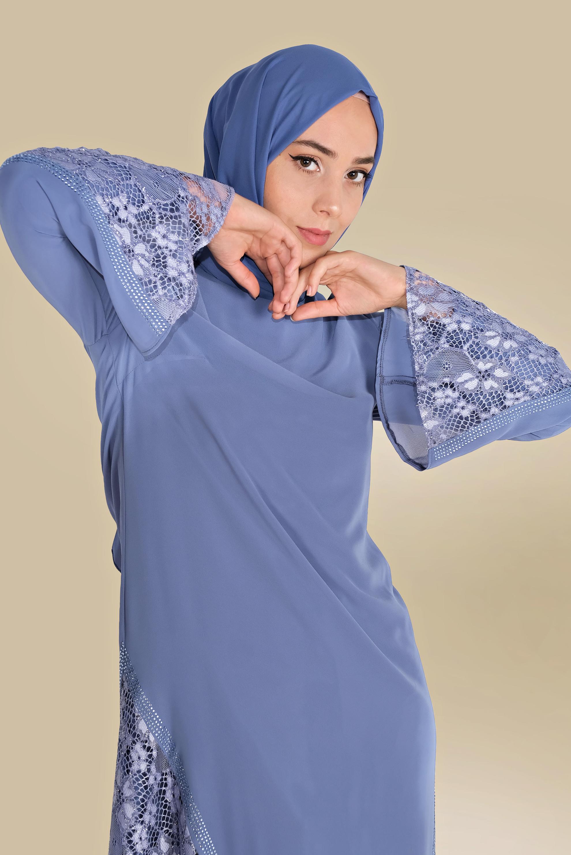 Tesettür giyim MAVİ TÜLLÜ TROMPET KOL ŞİFON TUNİK 40537