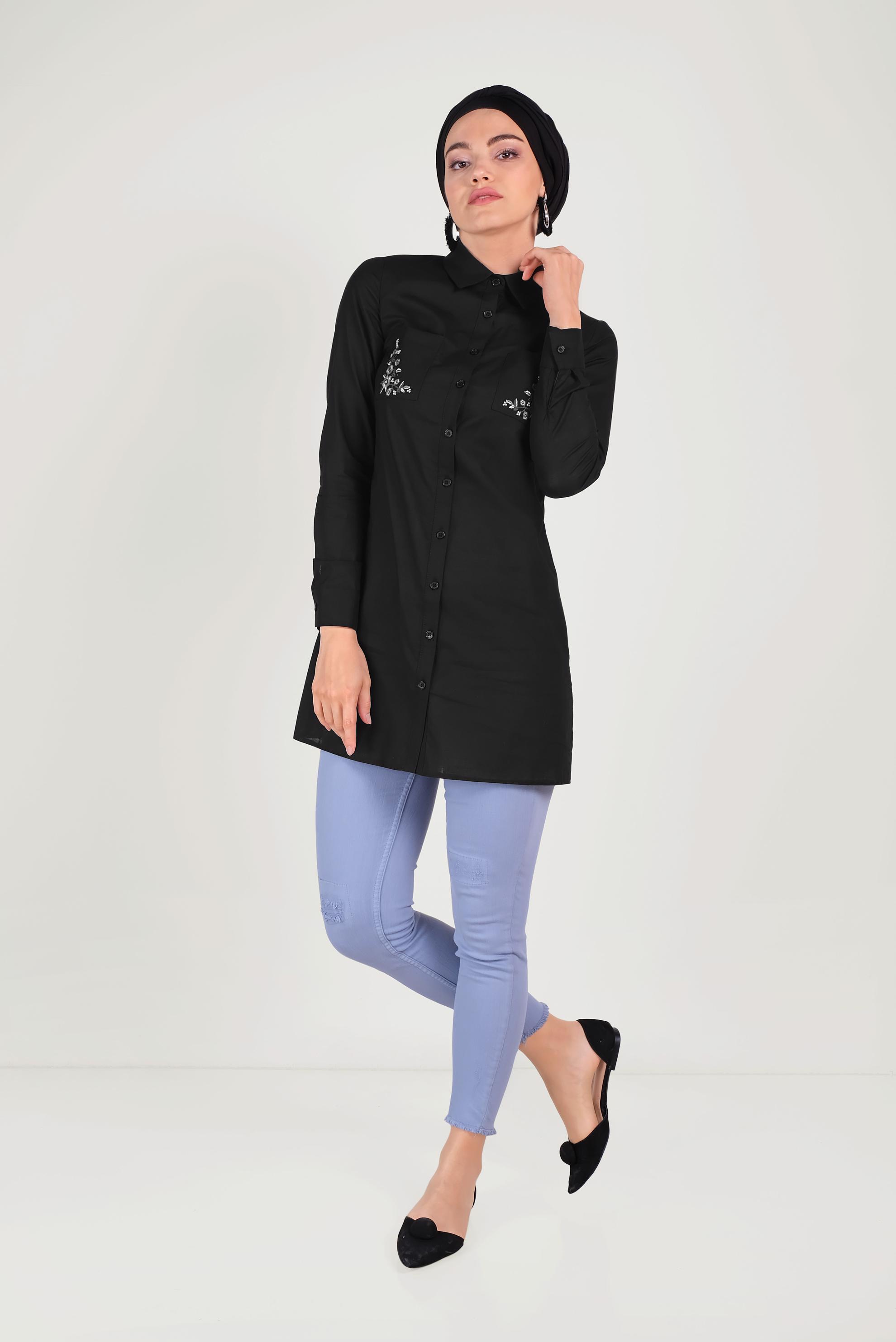 Tesettür giyim SİYAH CEPLERİ NAKIŞLI TUNİK 40563 