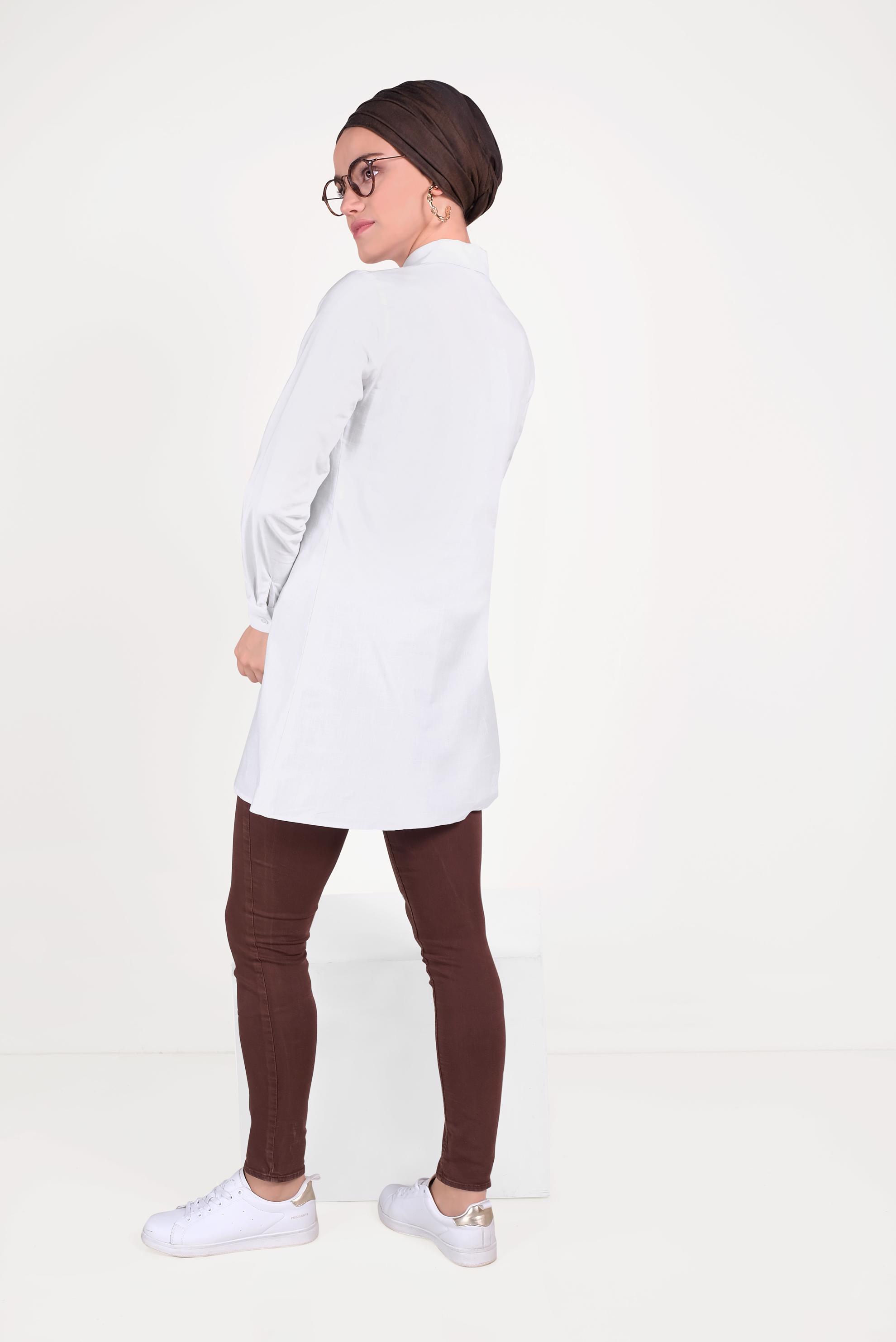 Tesettür giyim BEYAZ CEPLERİ NAKIŞLI TUNİK 40563 