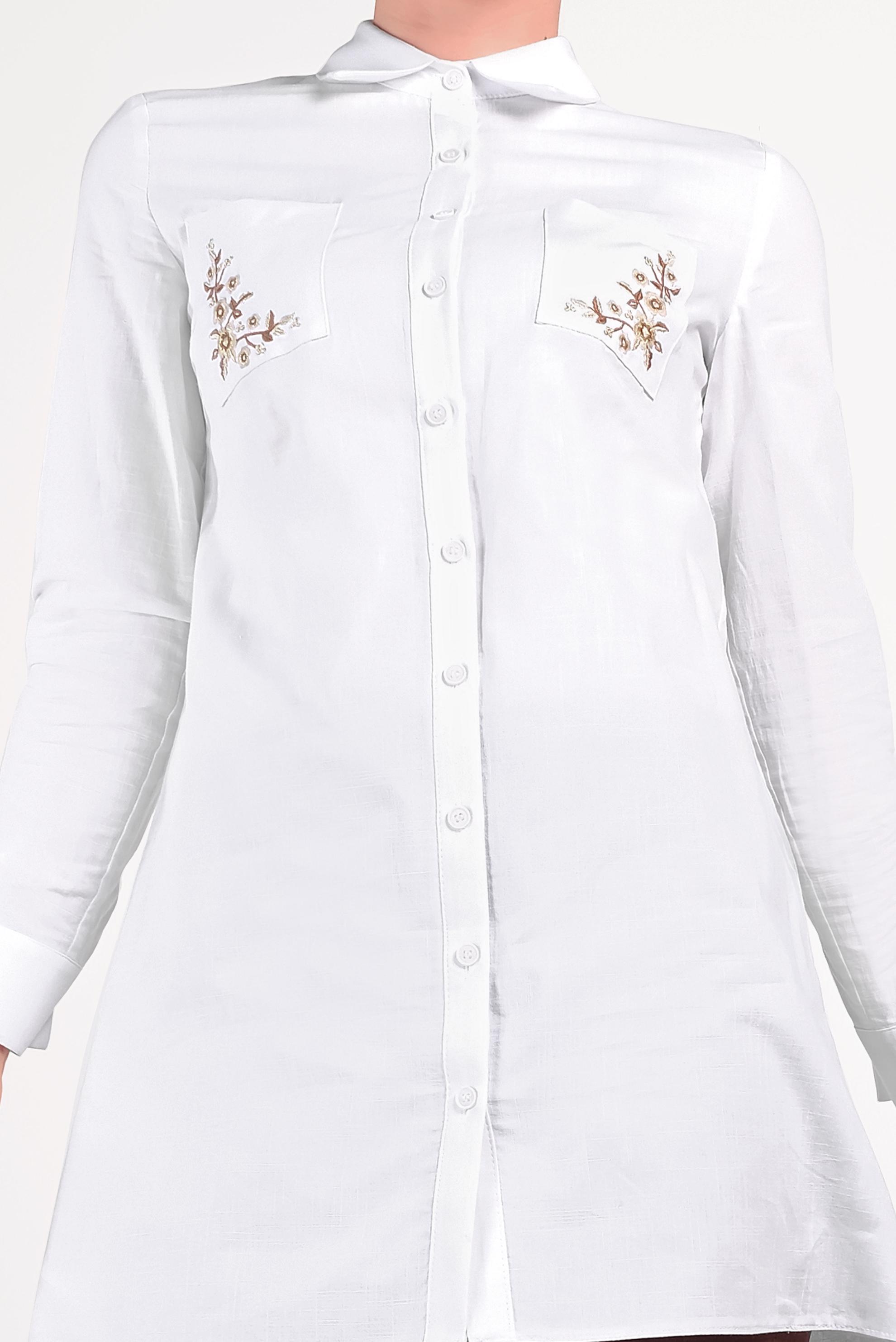 Tesettür giyim BEYAZ CEPLERİ NAKIŞLI TUNİK 40563 