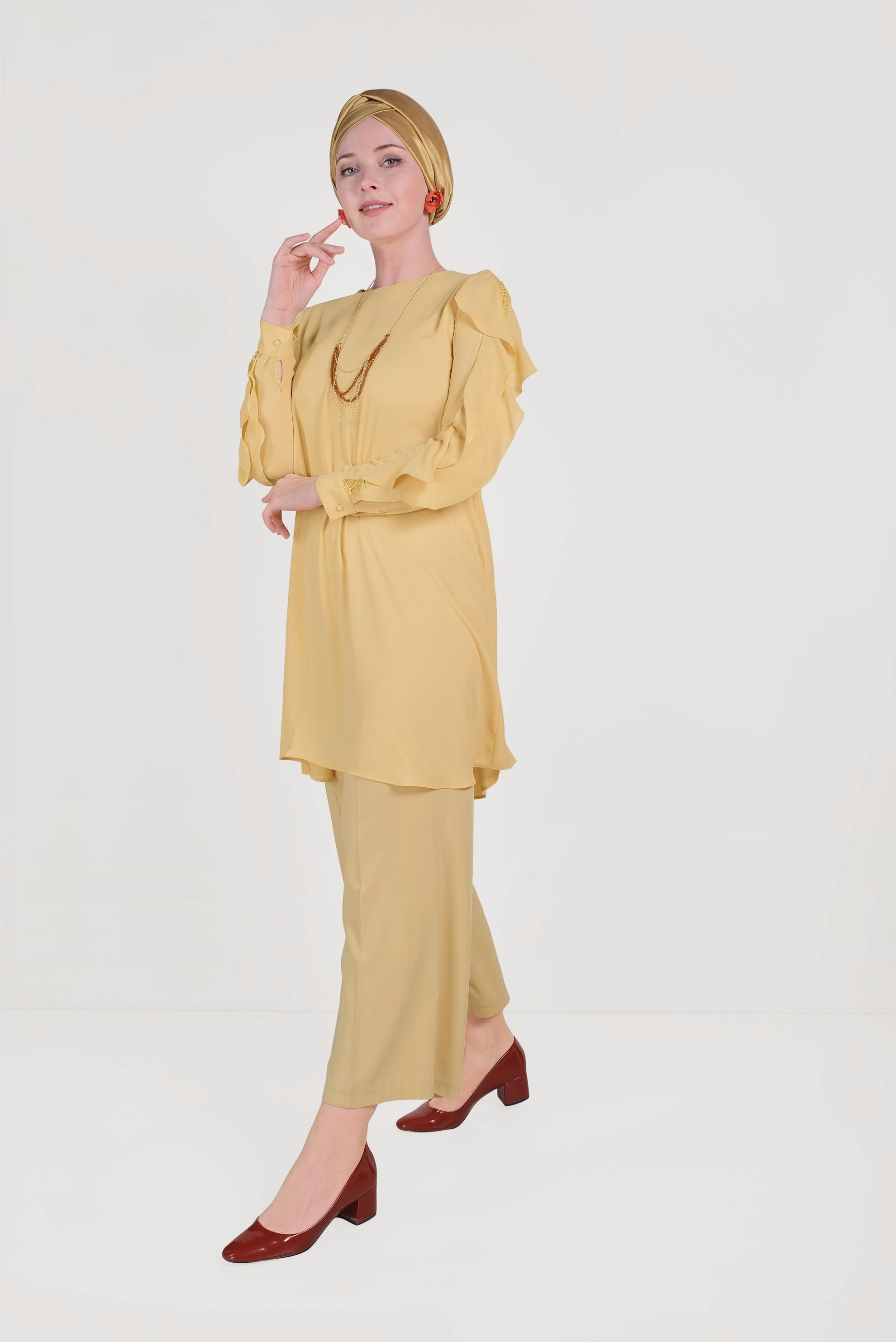 Tesettür giyim SARI KOLLARI FIRFIRLI TUNİK 40565