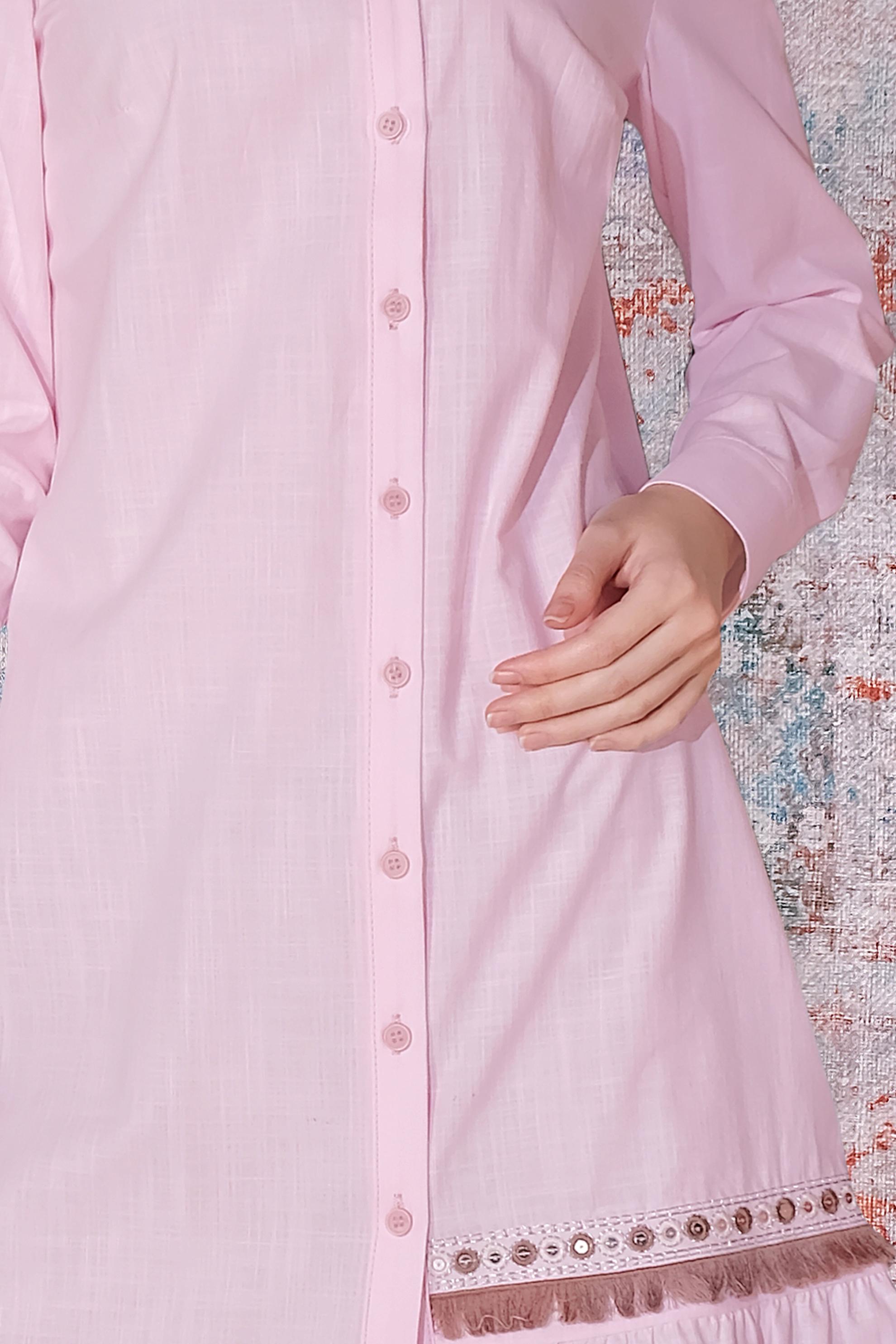 Tesettür giyim PEMBE PAMUKLU BOYDAN DÜĞMELİ NAKIŞLI TUNİK 40593 