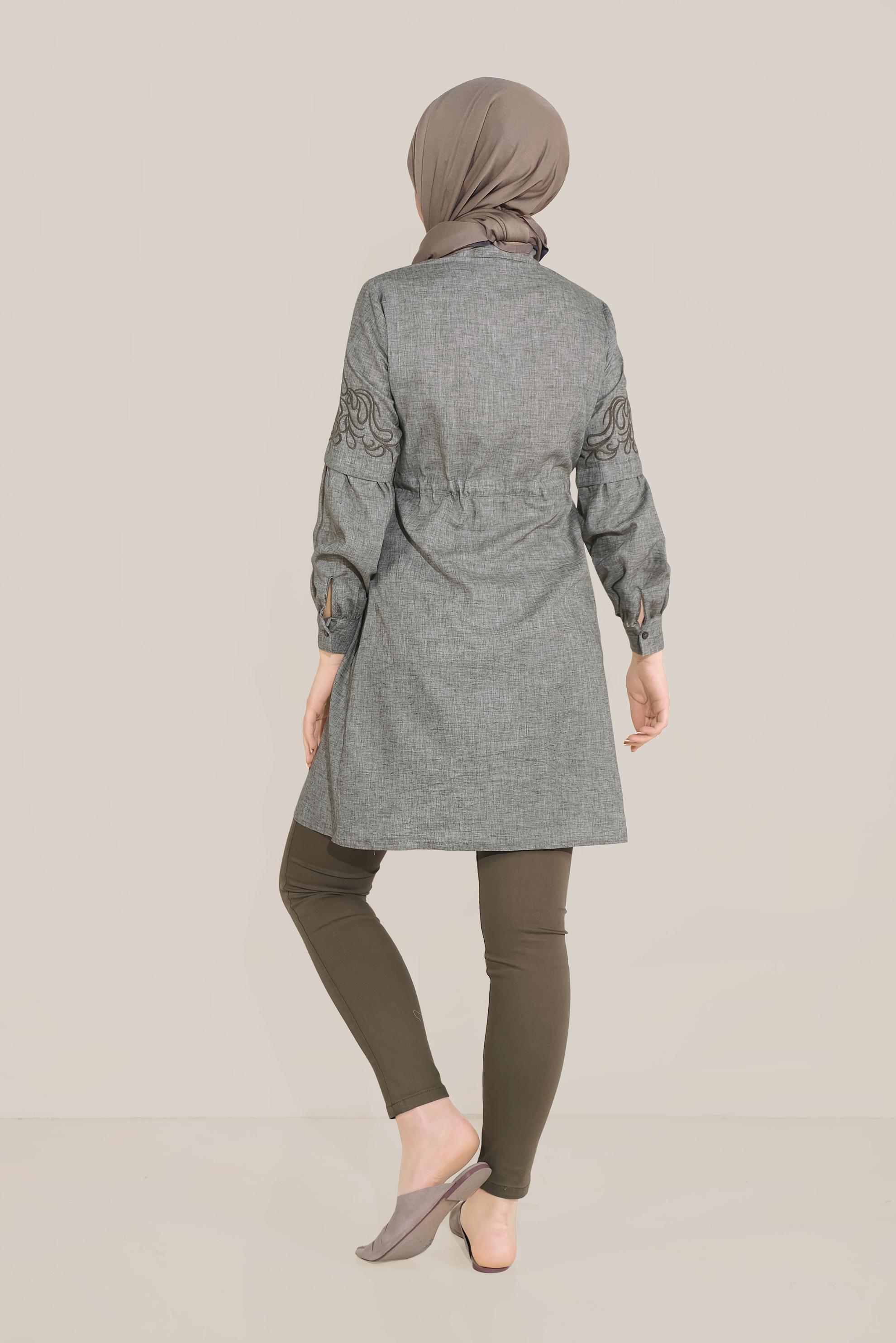 Tesettür giyim HAKİ KOLLARI NAKIŞLI BELİ LASTİKLİ TUNİK 40616