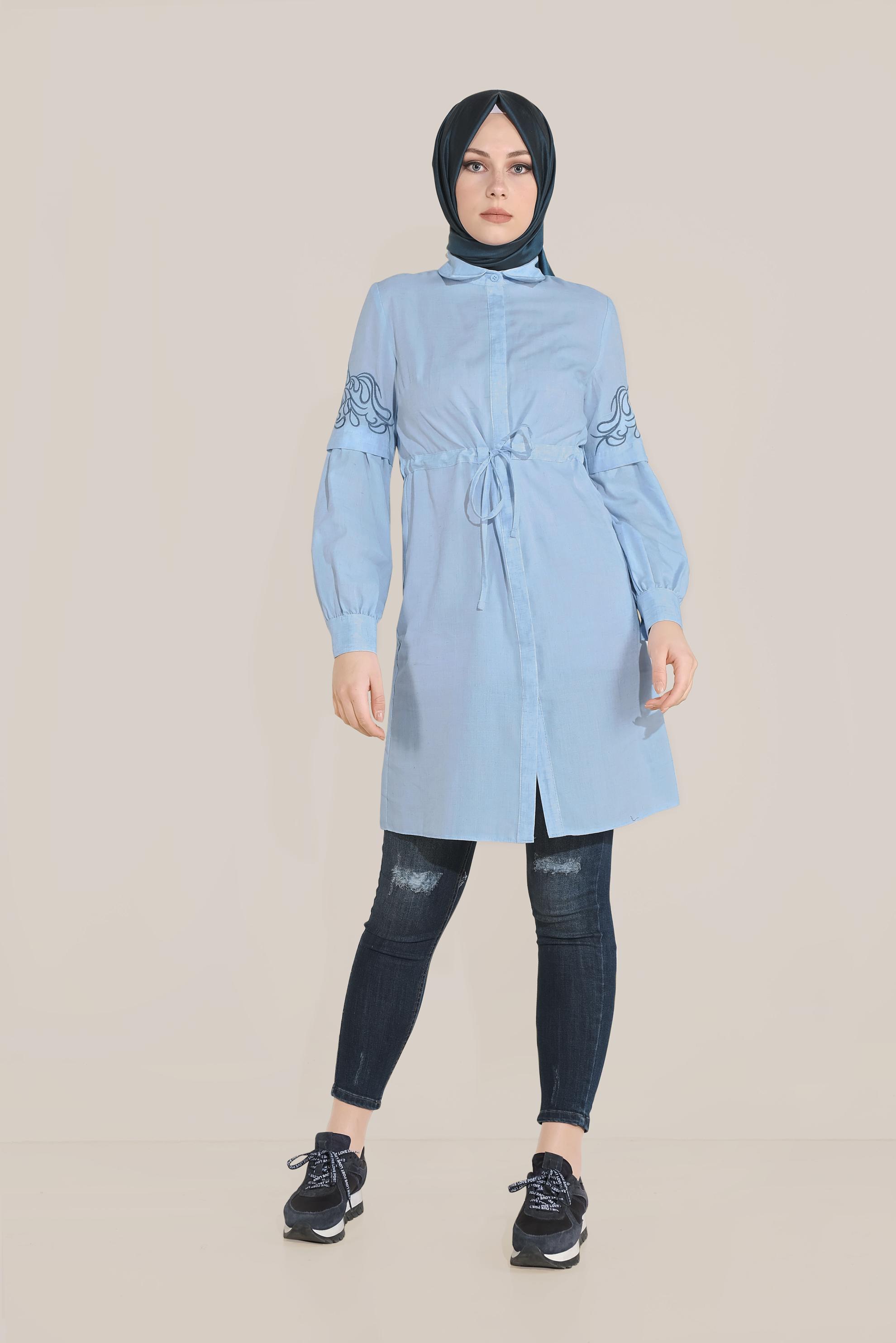 Tesettür giyim MAVİ KOLLARI NAKIŞLI BELİ LASTİKLİ TUNİK 40616