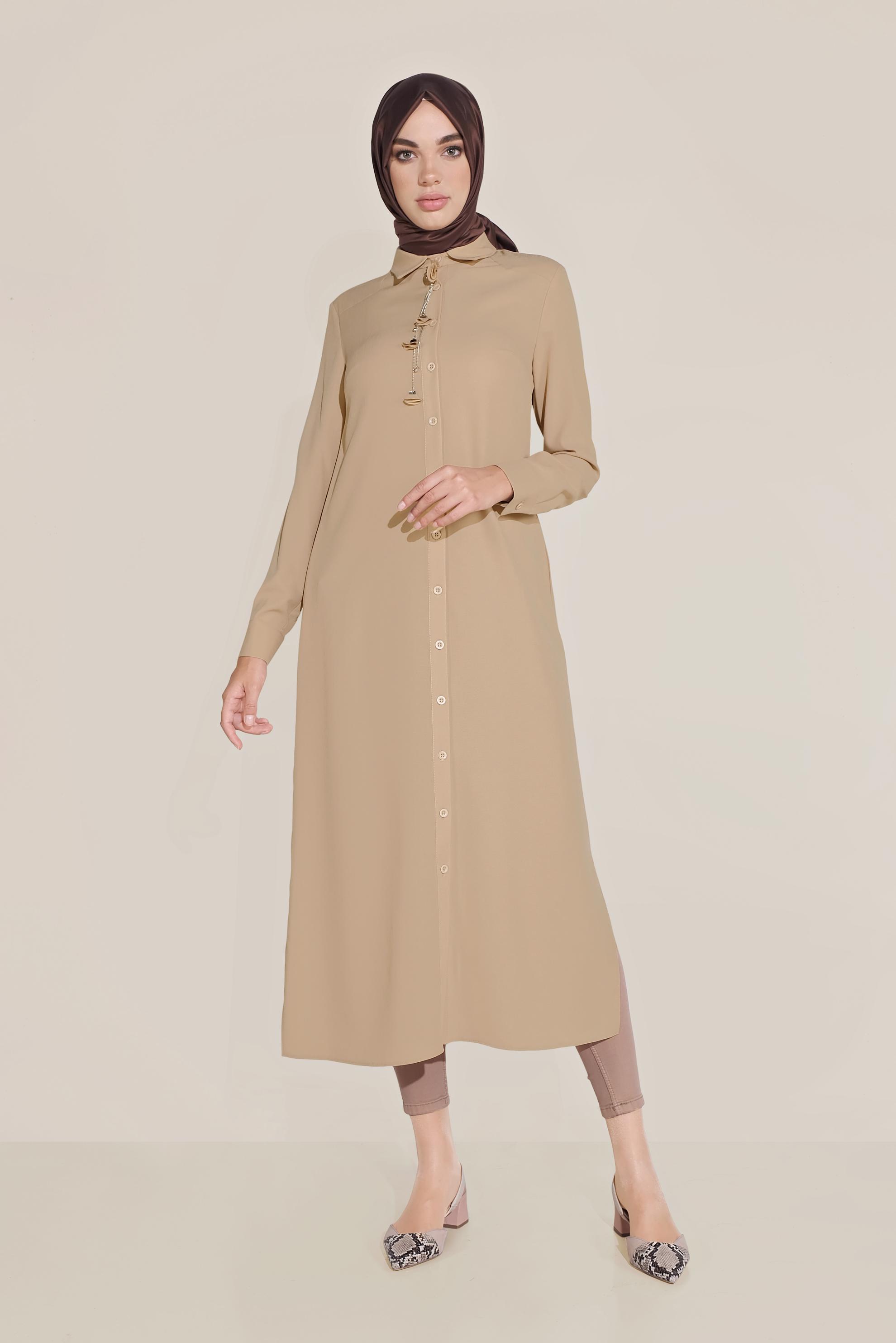 Tesettür giyim BEJ BOYDAN DÜĞMELİ TUNİK 40659 