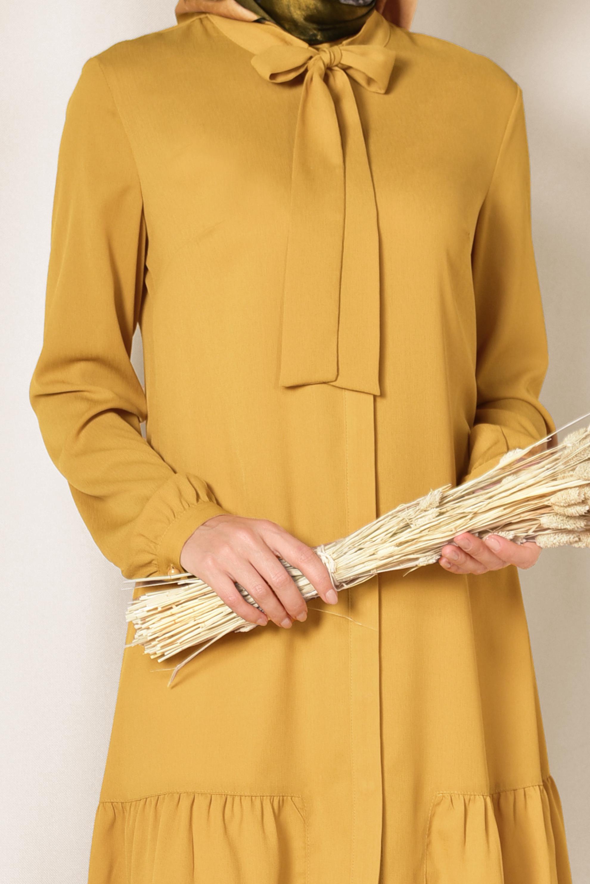 Tesettür giyim SARI ETEK UCU PİLİSELİ YAKASI BAĞCIKLI TUNİK 4066