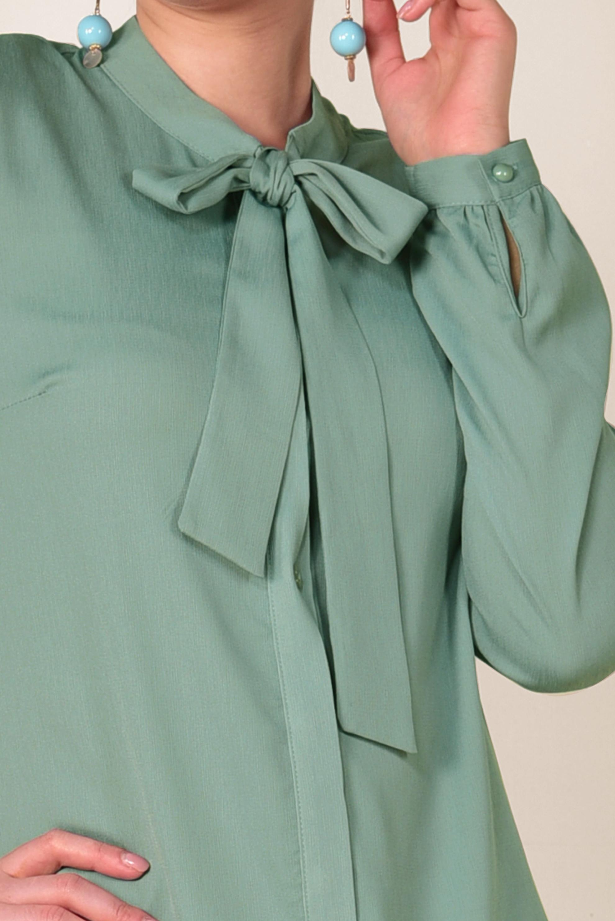 Tesettür giyim YEŞİL ETEK UCU PİLİSELİ YAKASI BAĞCIKLI TUNİK 4066