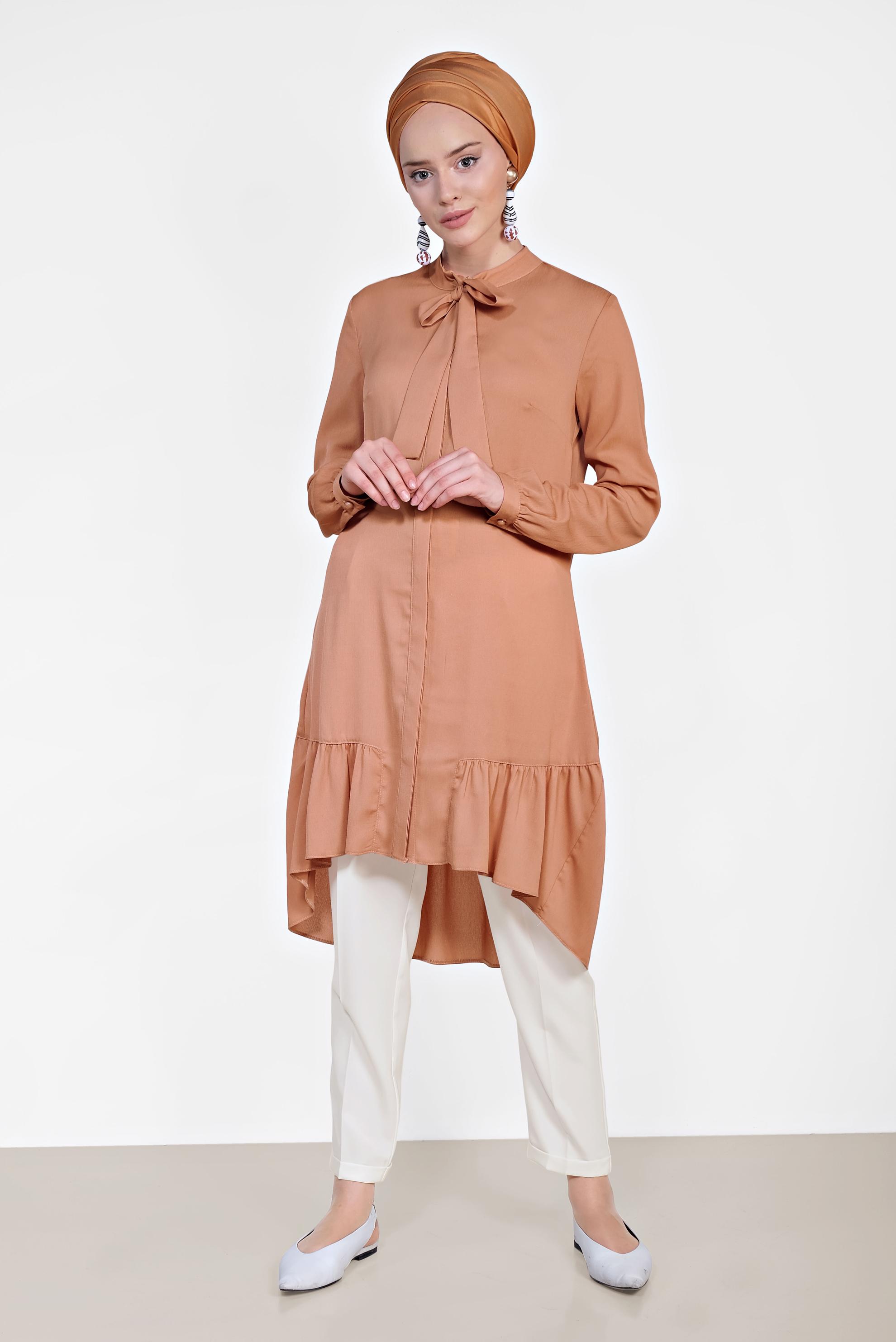 Tesettür giyim KAHVE ETEK UCU PİLİSELİ YAKASI BAĞCIKLI TUNİK 4066