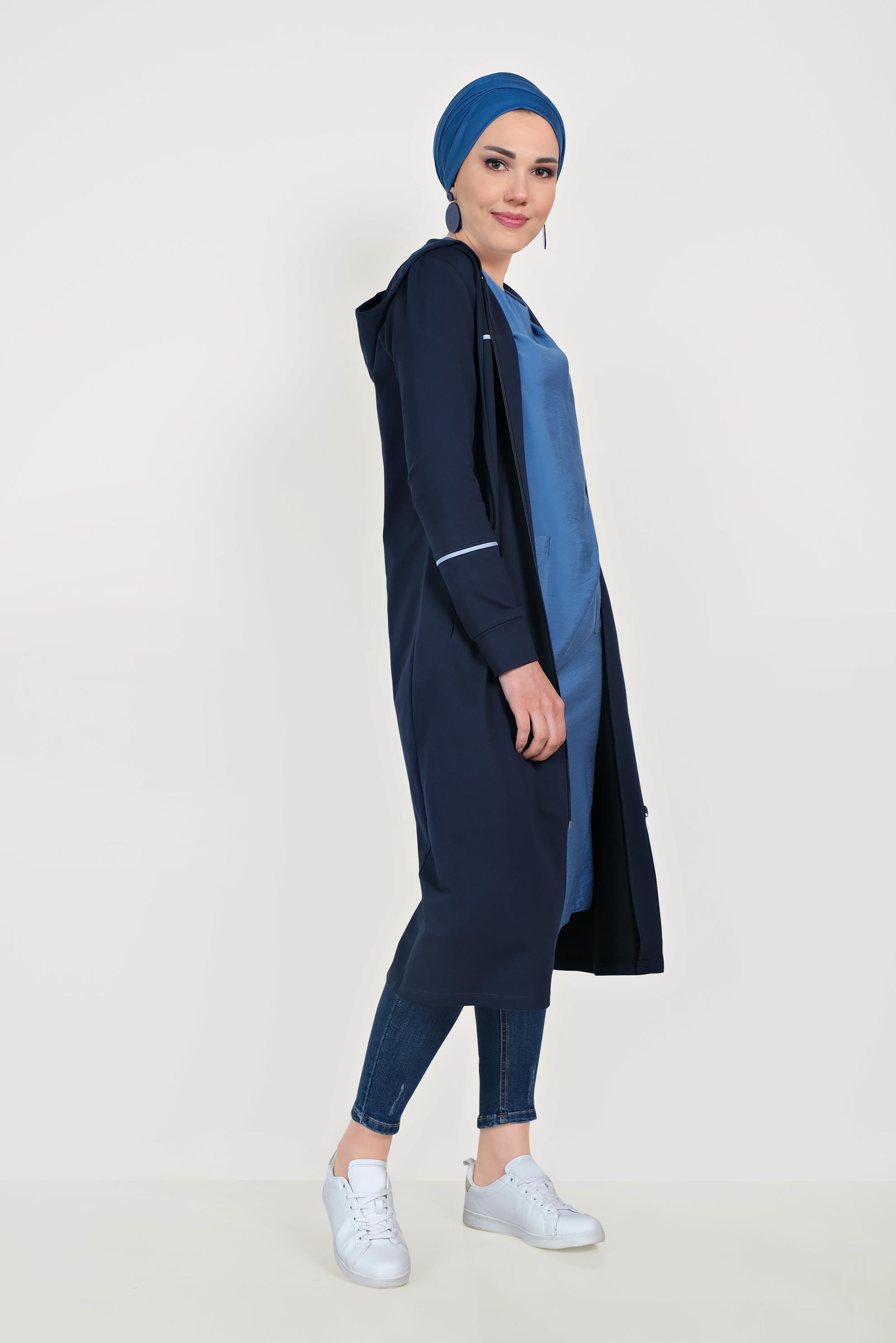 Tesettür giyim LACİVERT PAMUKLU CEPLİ KAPÜŞONLU EŞOFMAN TUNİK 40681