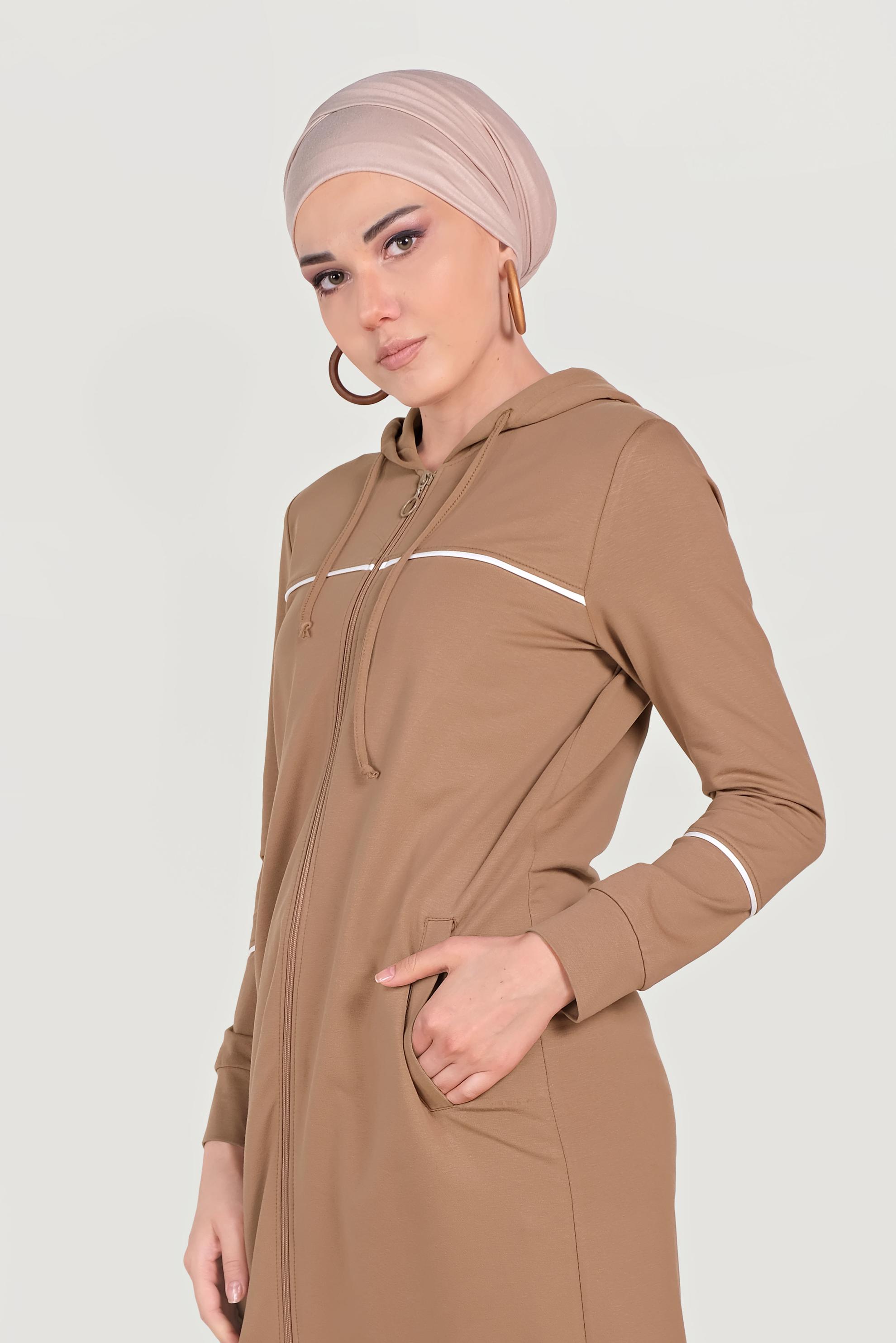 Tesettür giyim KAHVE PAMUKLU CEPLİ KAPÜŞONLU EŞOFMAN TUNİK 40681