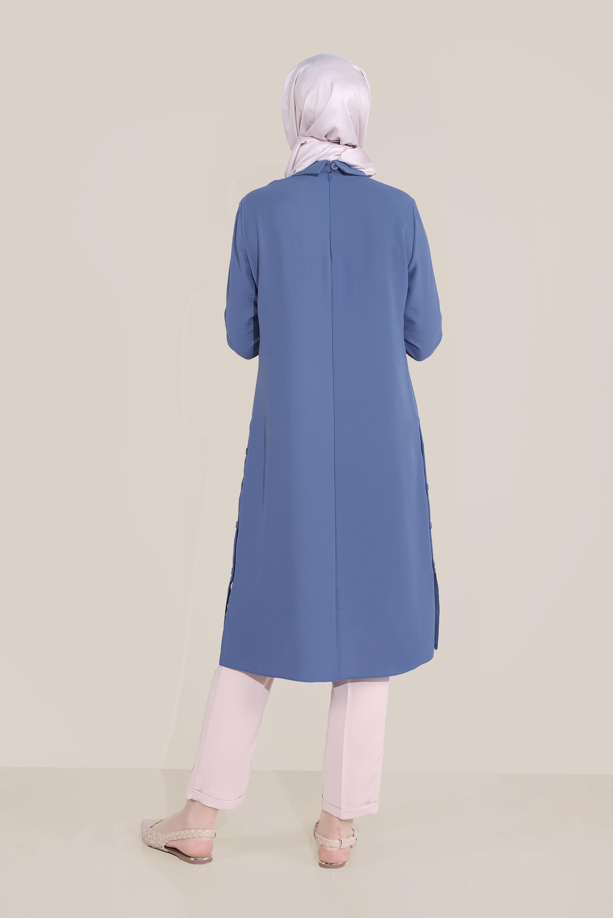 Tesettür giyim LACİVERT YIRTMACI DÜĞMELİ SİVRİ YAKA TUNİK 40686