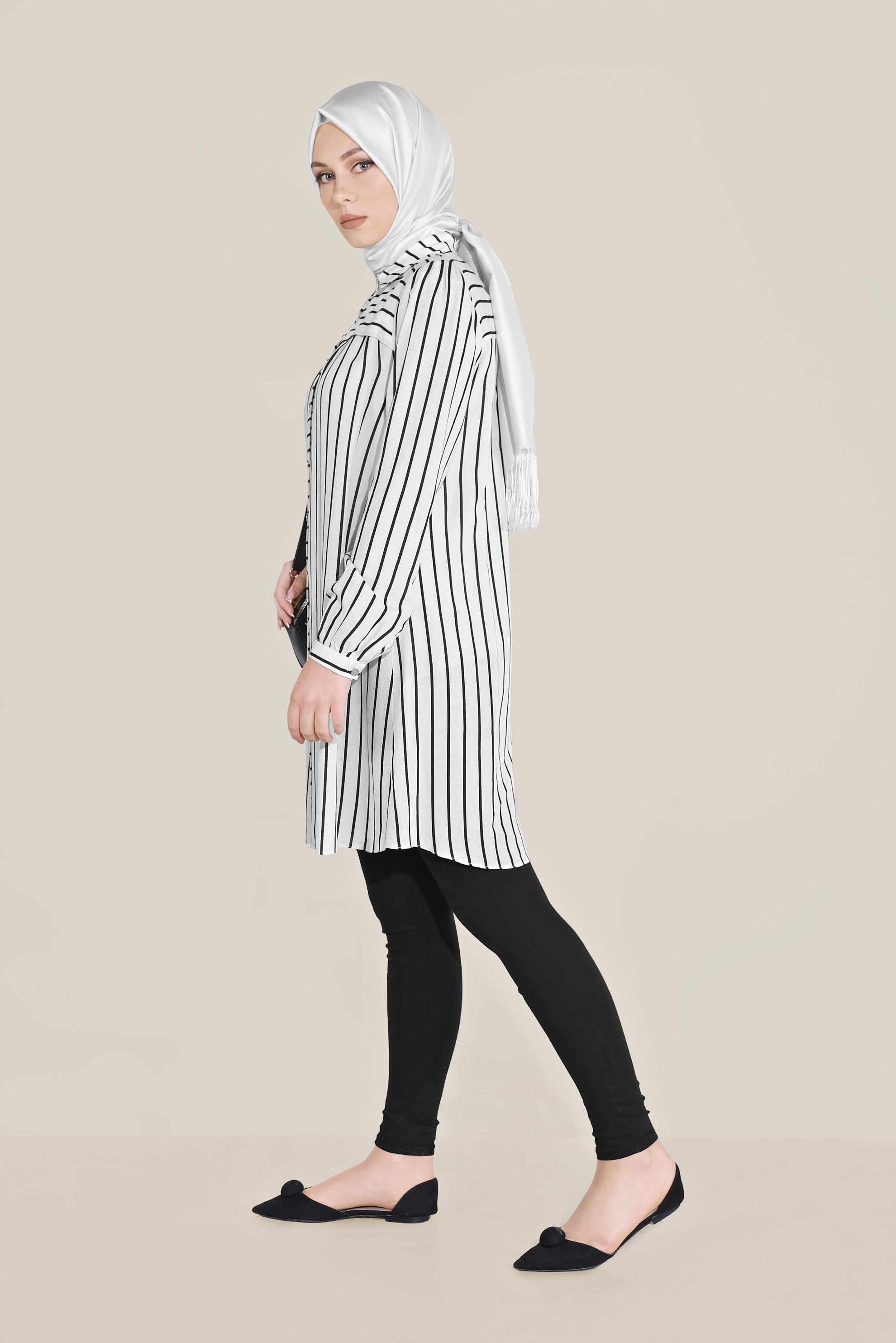 Tesettür giyim SİYAH BOYDAN DÜĞMELİ ÇİZGİLİ TUNİK 40701 